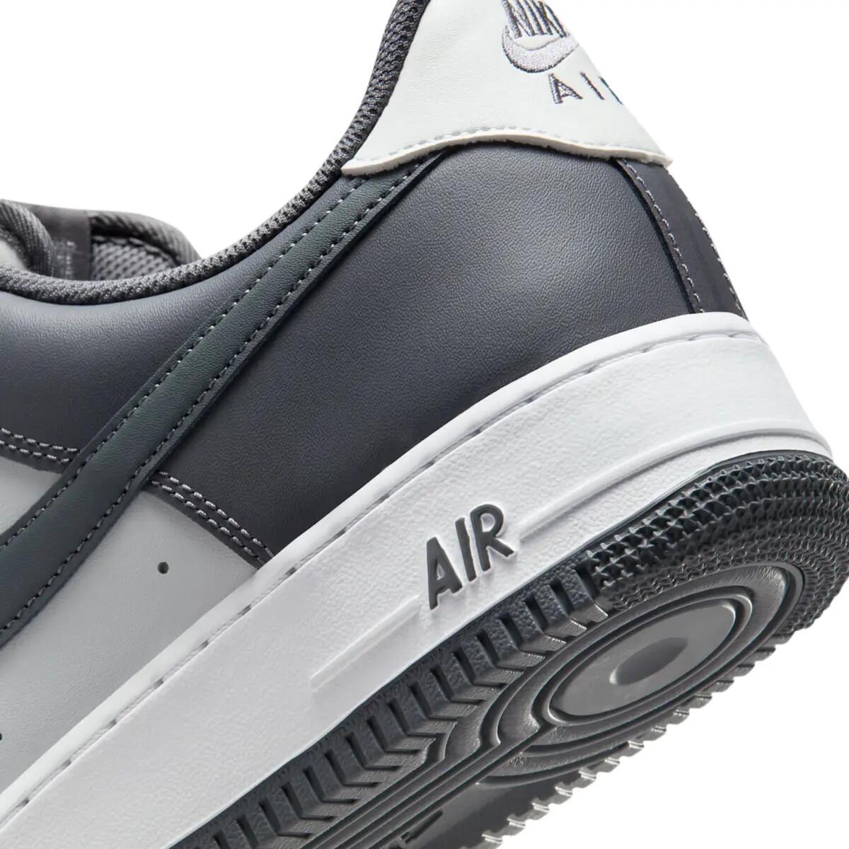 Nike Air Force 1 07 Dark Grey 6/6