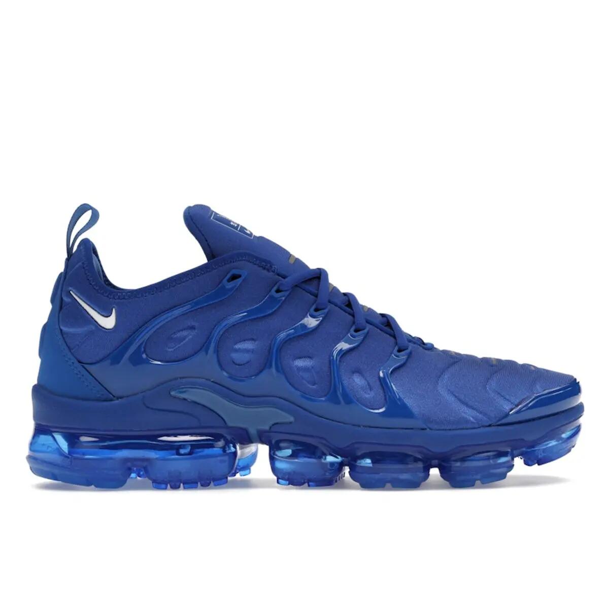 NIKE picture