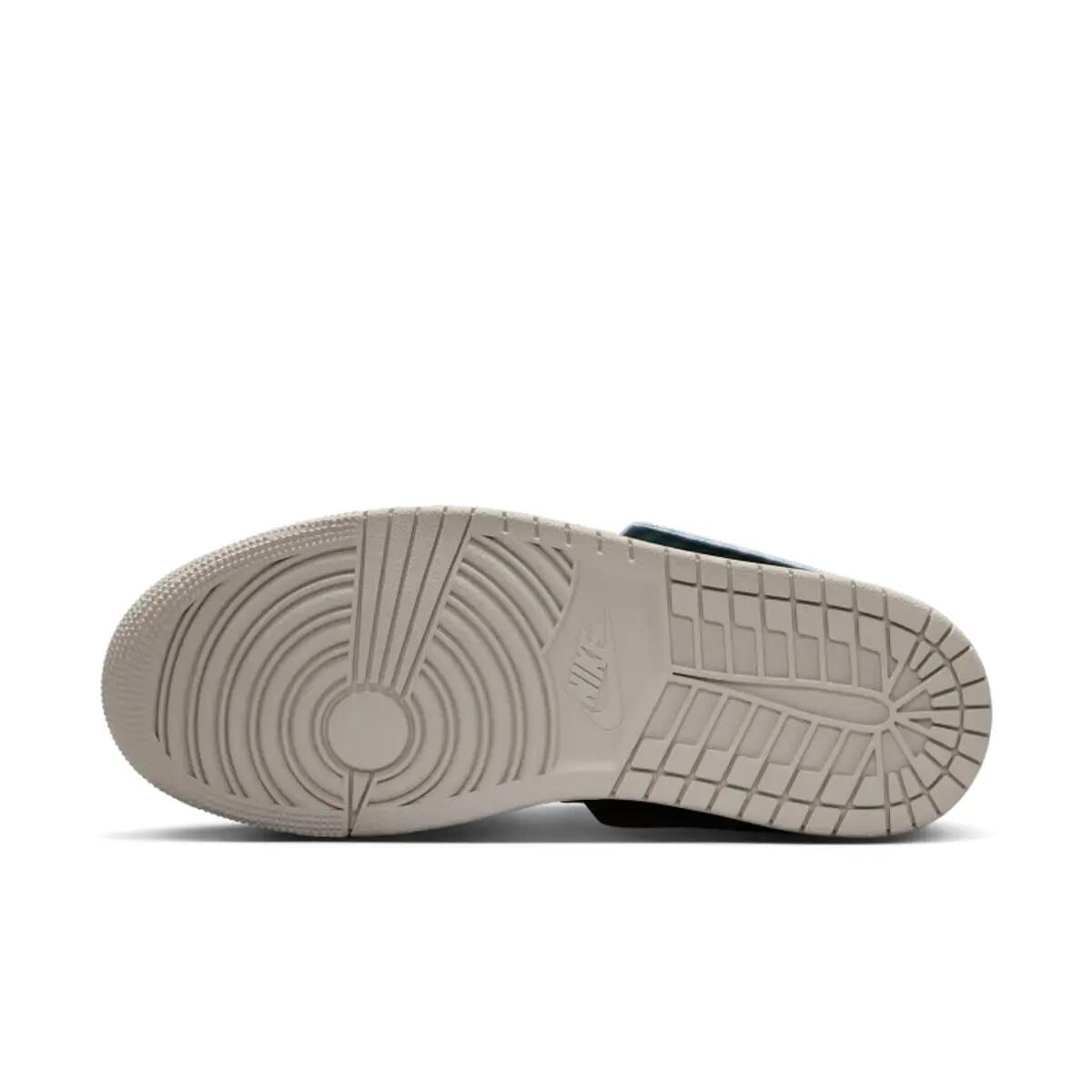 Jordan 1 Low Method of Make V3 Suit & Tie (Women's) 3/6