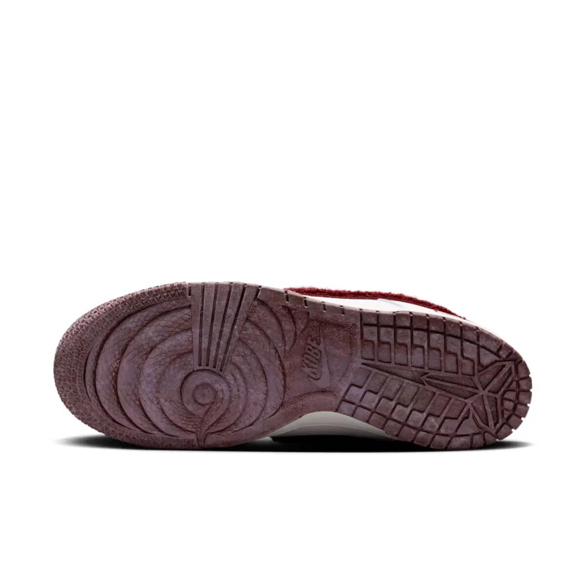 Nike Dunk Low Protro Kobe Bryant Lower Merion Home 3/6