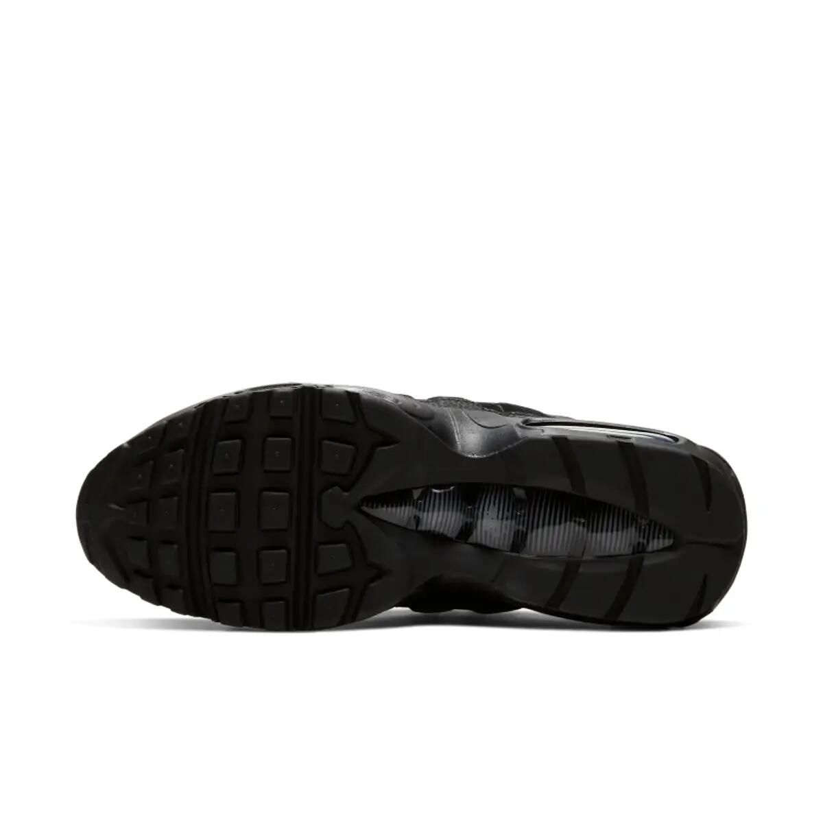 Nike Air Max 95 Triple Black (2020) 2/6