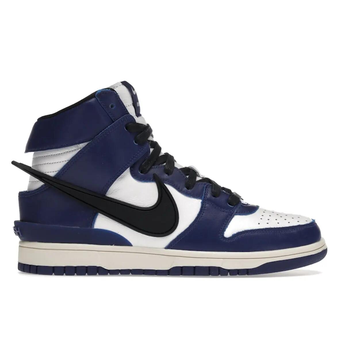 NIKE picture