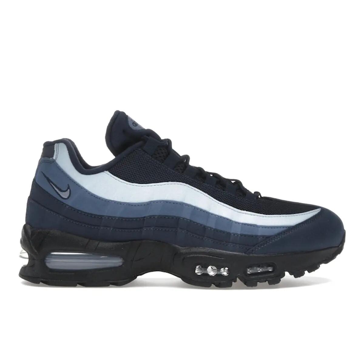 NIKE picture