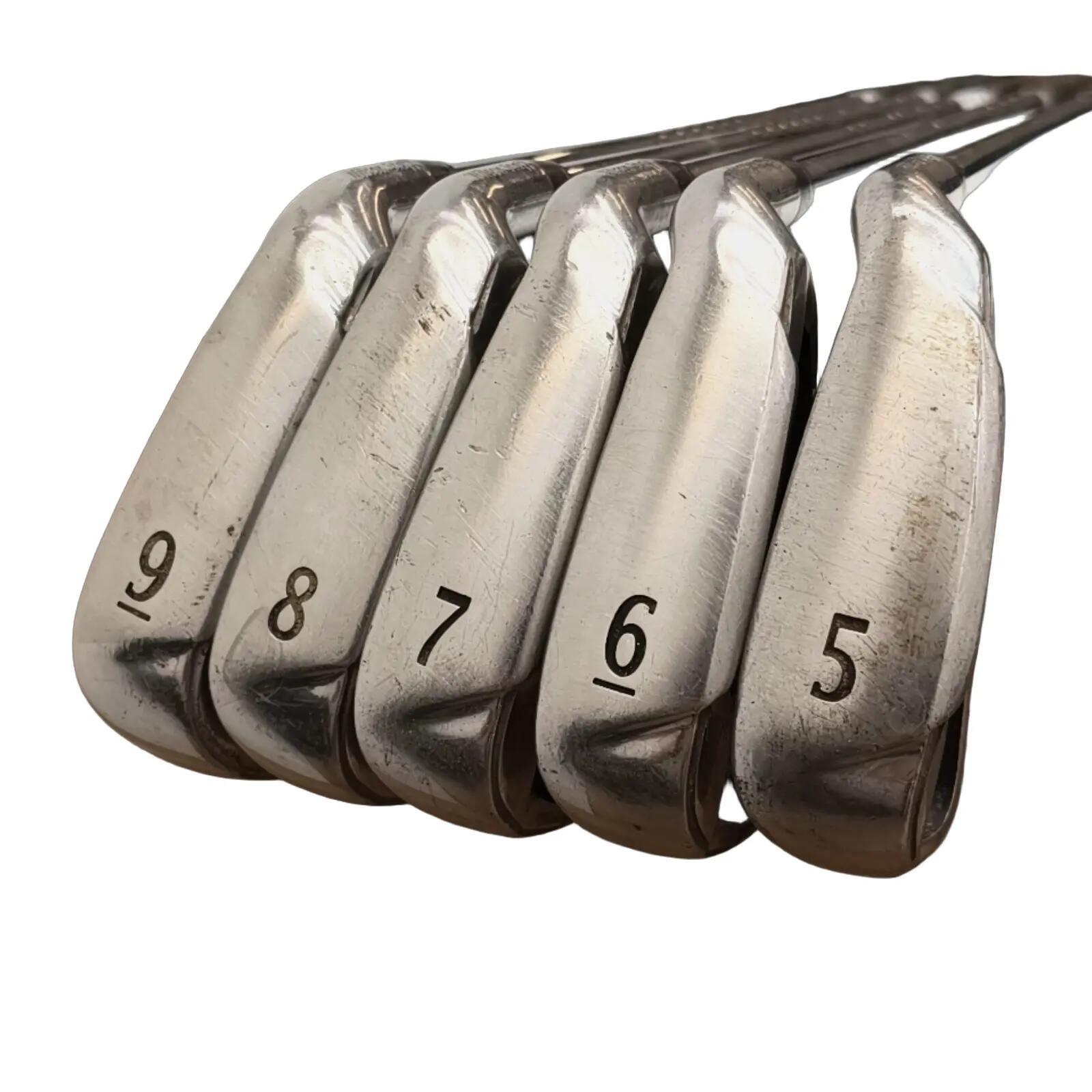 Wilson Staff D100 IJzerset / 5-9i / Flex Uniflex / Staal 2/5