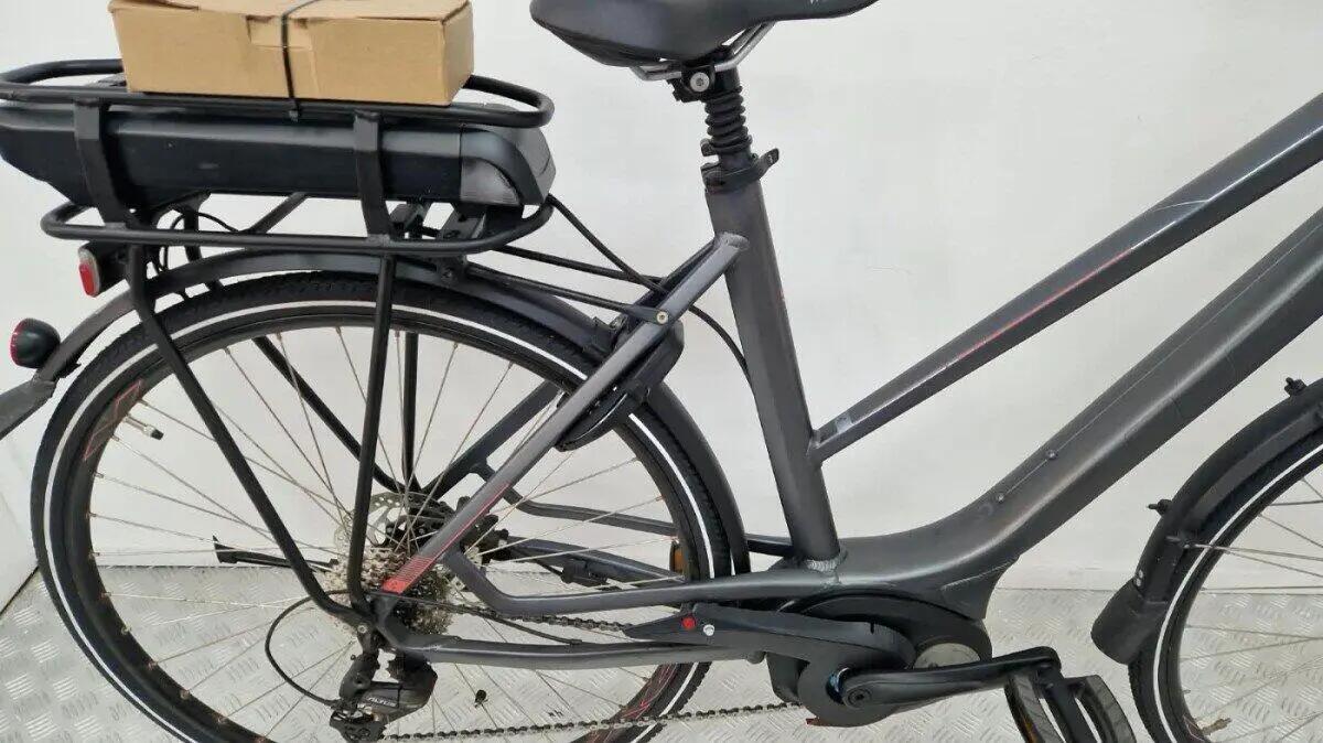 Cube touring | Gebruikt | 6 maanden garantie | 28 inch 460Wh, metal/grijs 3/3