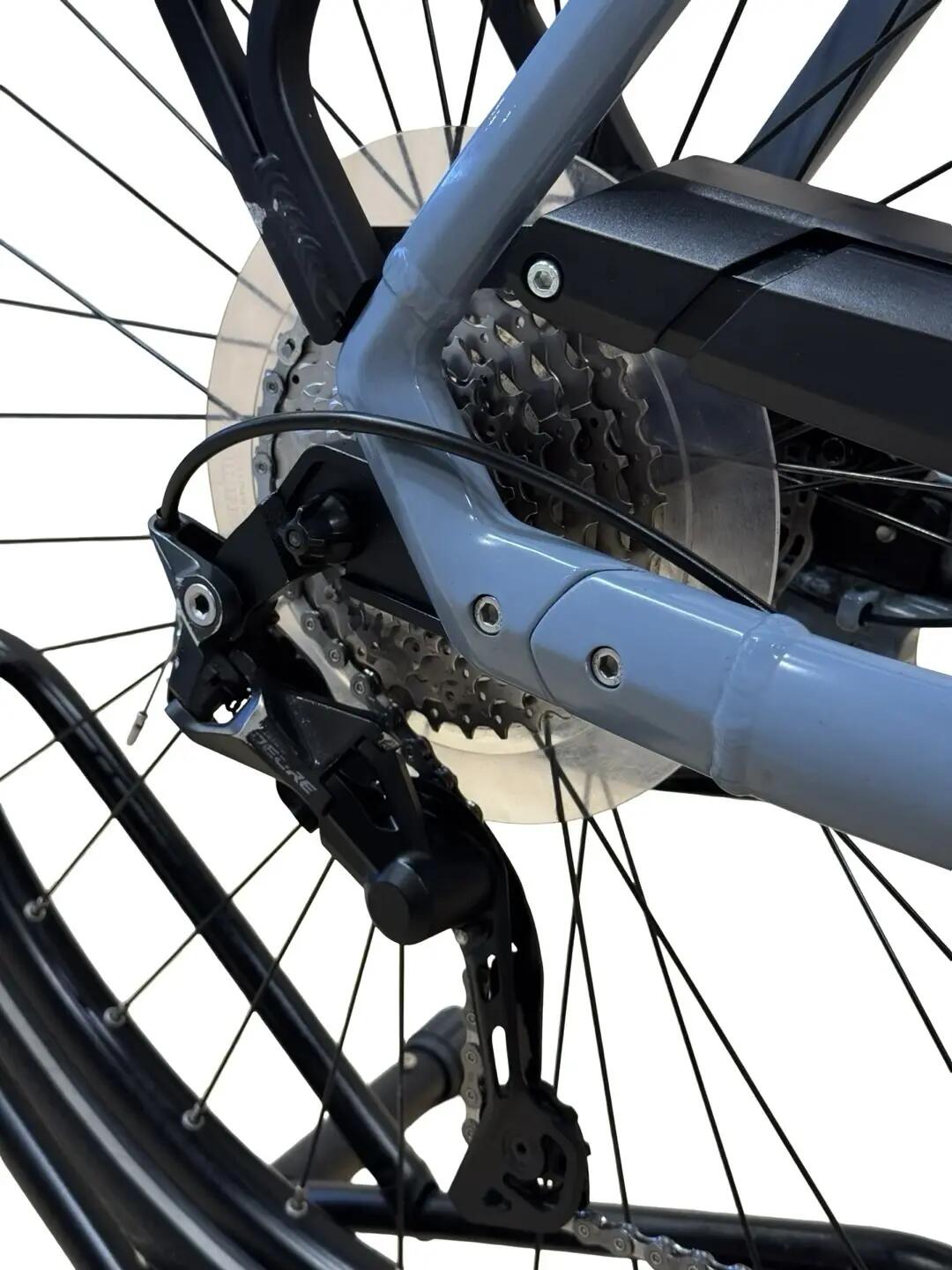Segunda Vida - bicicleta eléctrica Gazelle Chamonix T10 HMS Shimano - Como nuevo 14/15