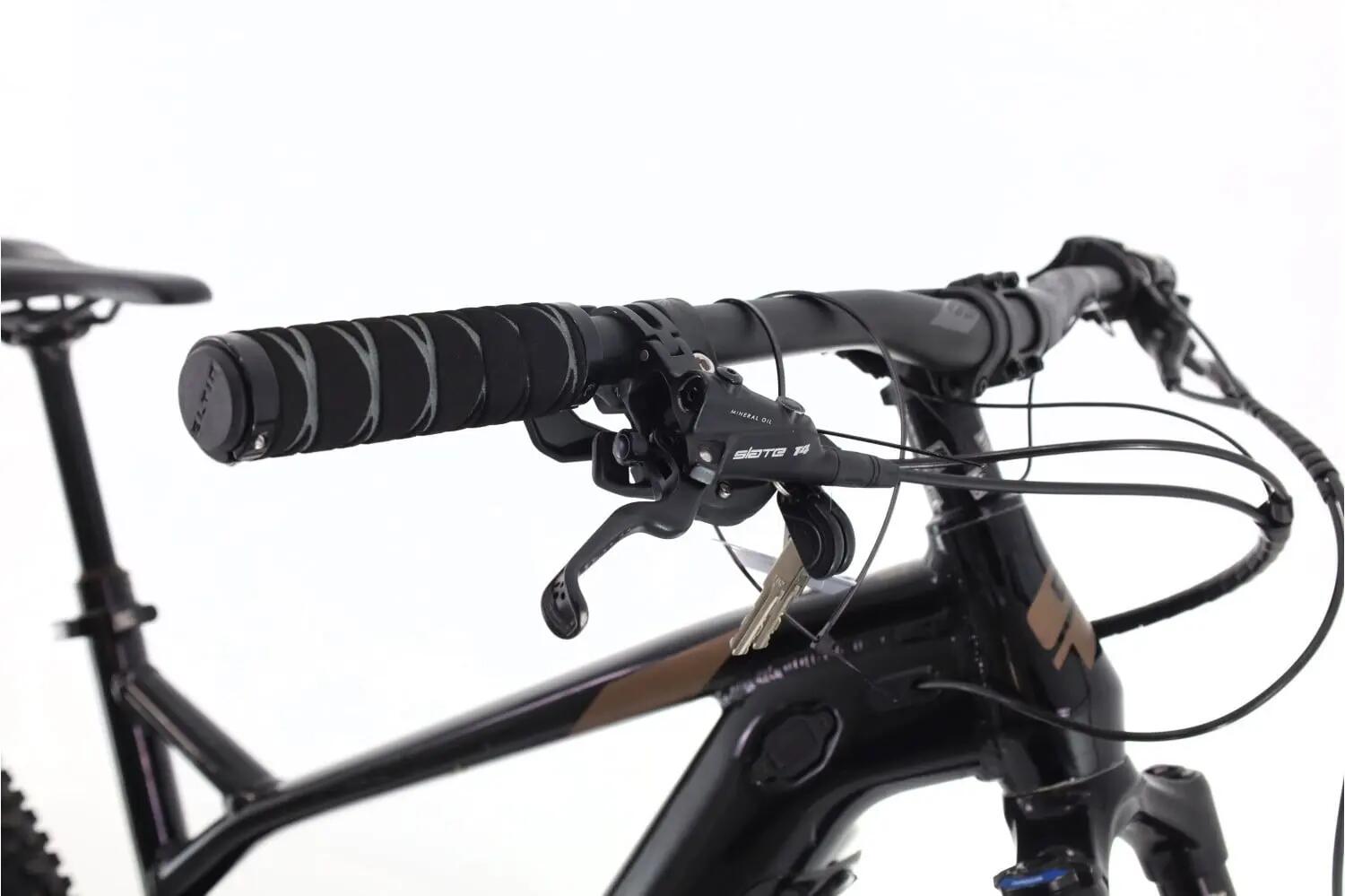 Refurbished E-MTB Fully ·  E Force AMP+ · Sehr guter Zustand 6/8