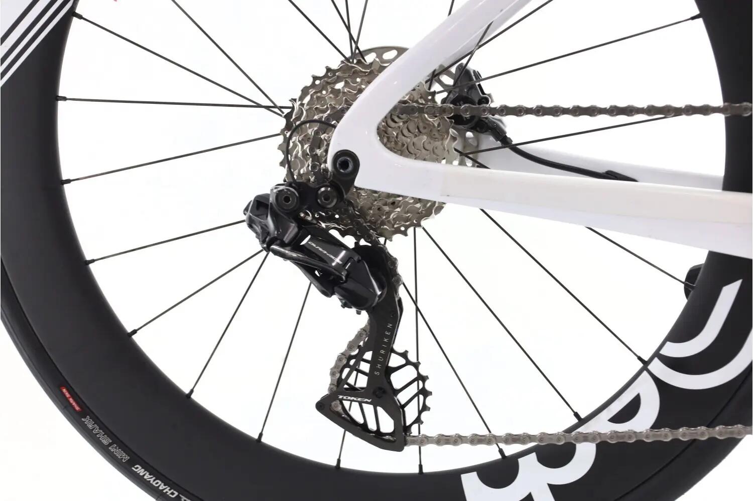 Segunda Vida · Bicicleta estrada ·  F12 Di2 12V · Muito bom estado 3/8