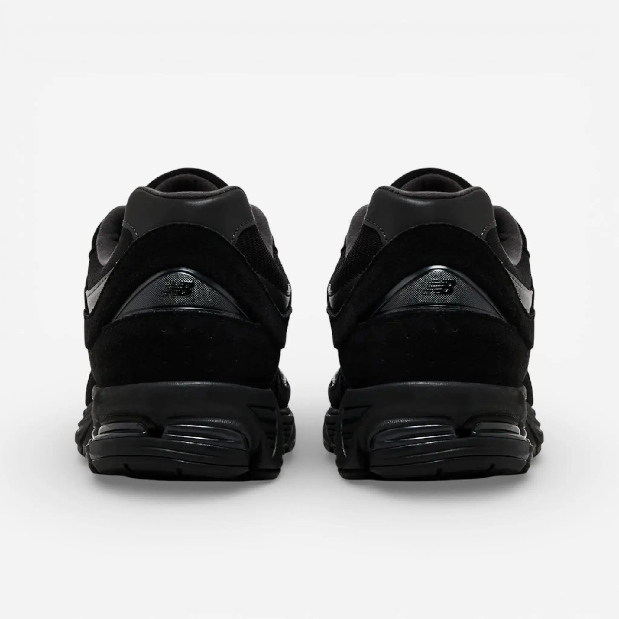 New Balance 2002R Triple Black Suede 3/3