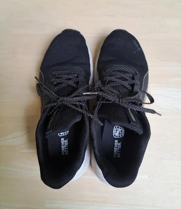 Tussen Particulieren - Zwarte sportschoenen, dames, maat 40 4/7