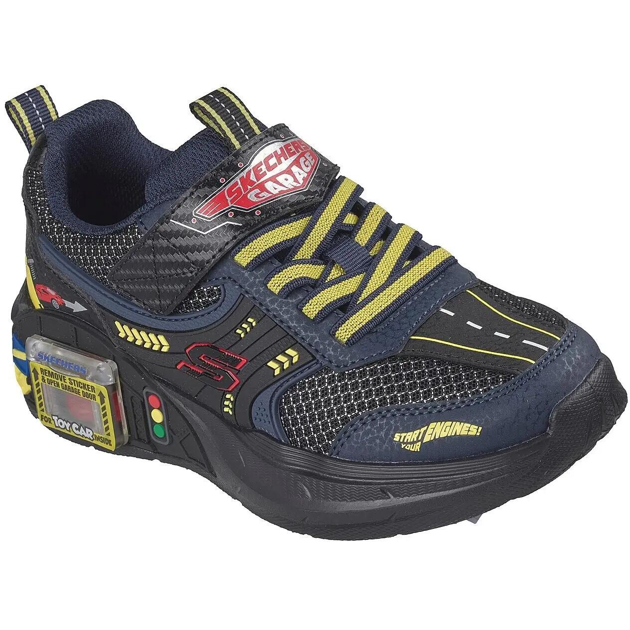 SKECHERS picture