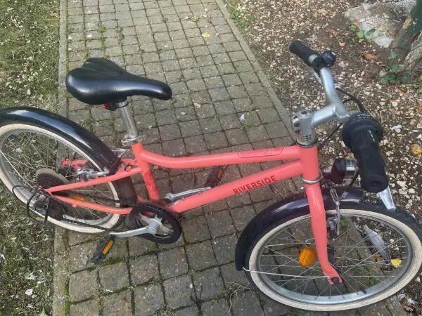 Entre Particuliers - Vélo hybride BTWIN pour enfants Riverside 500 2/4