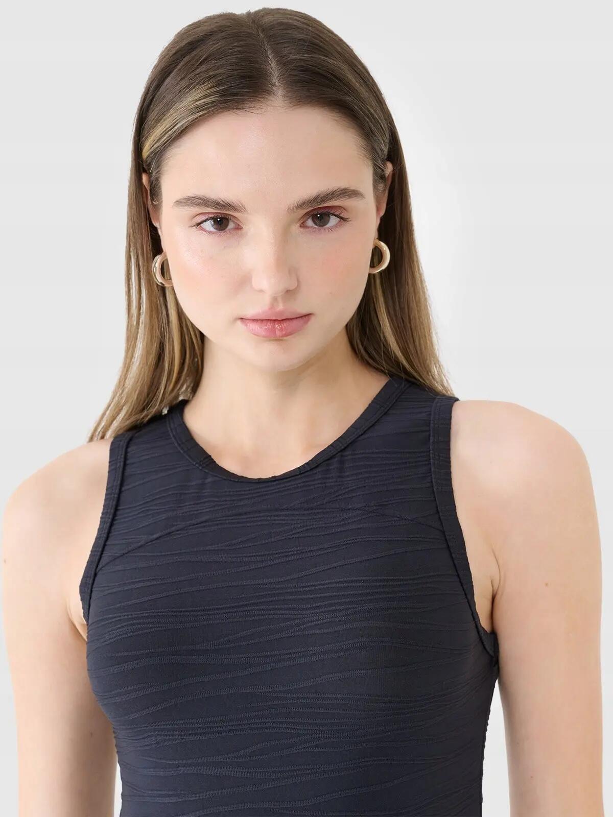 BODY DAMSKIE 4F SPORTOWE Z WYCIĘCEM NA PLECACH   CZARNY 4/10