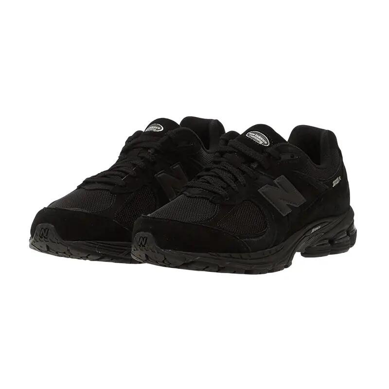 Buty New Balance 2002R Czarny 3/6