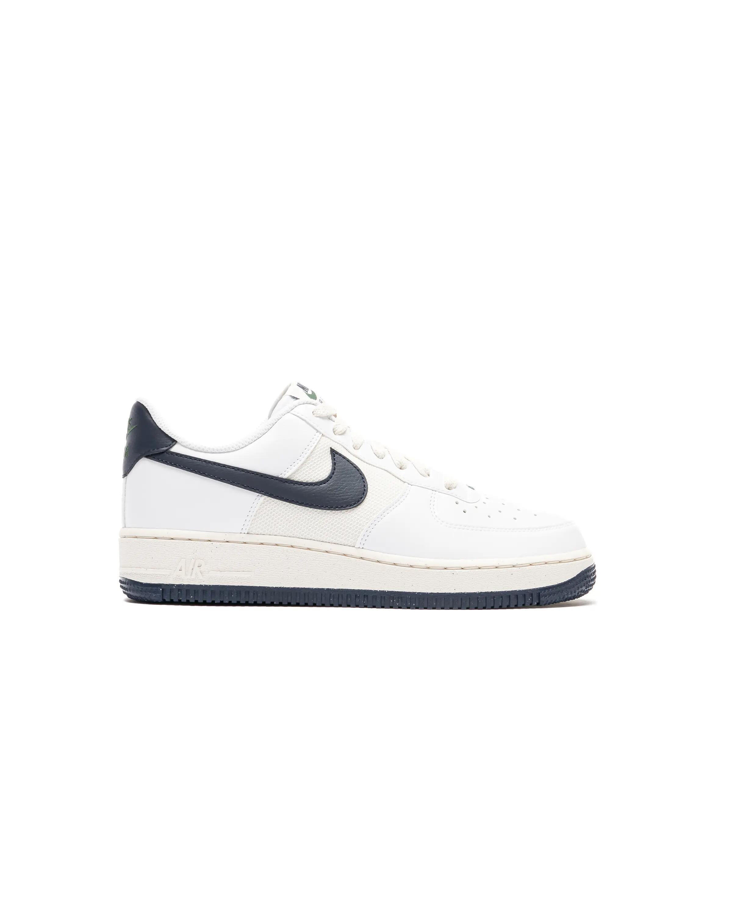 Hommes - Baskets - Air Force 1 07 Next Nature - blanc/obsidienne 1/1