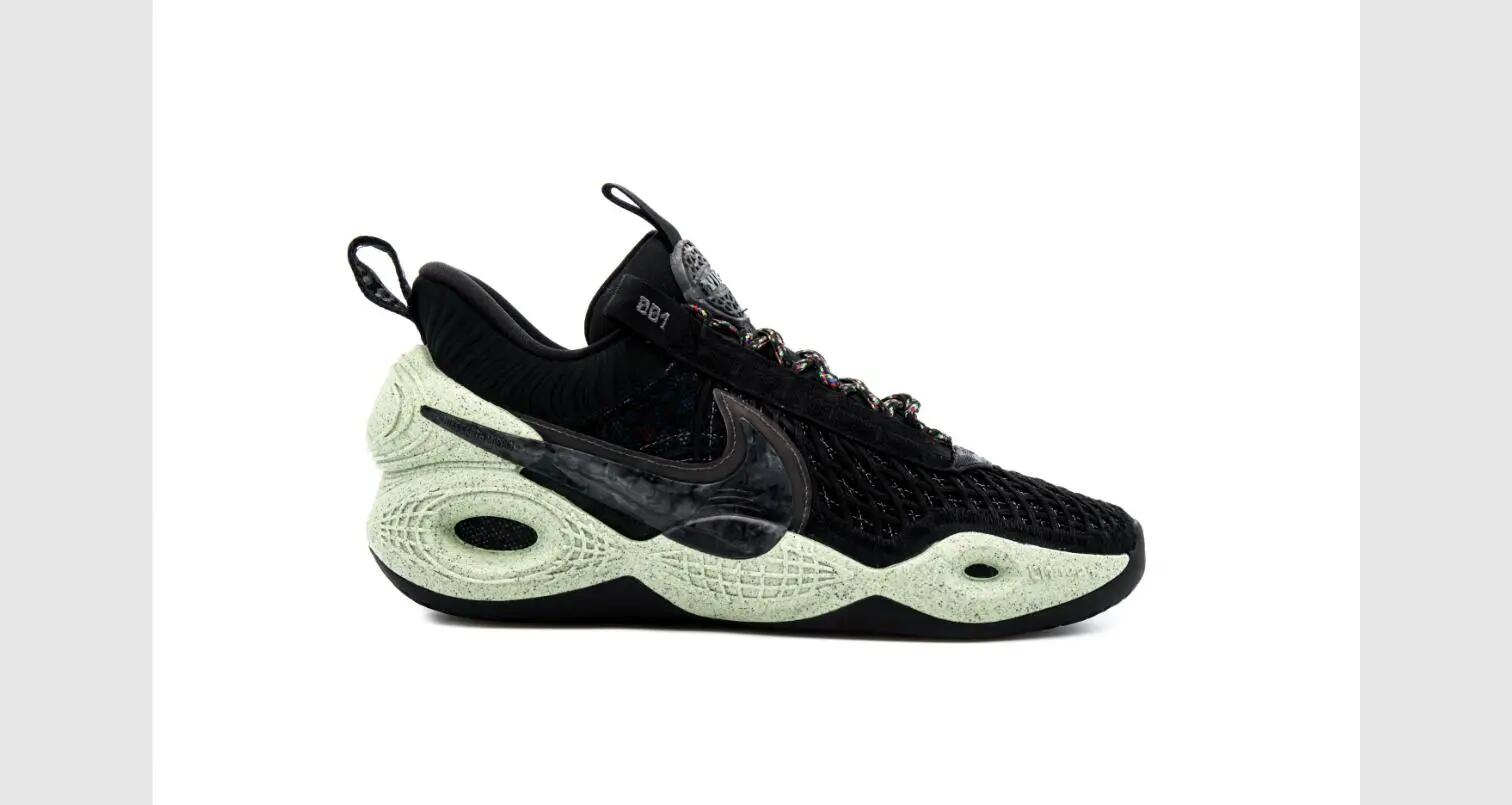 NIKE picture