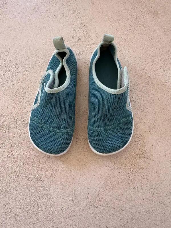Entre Particuliers - Chaussures d'eau pour tout-petits Aquashoes 26-27 2/7