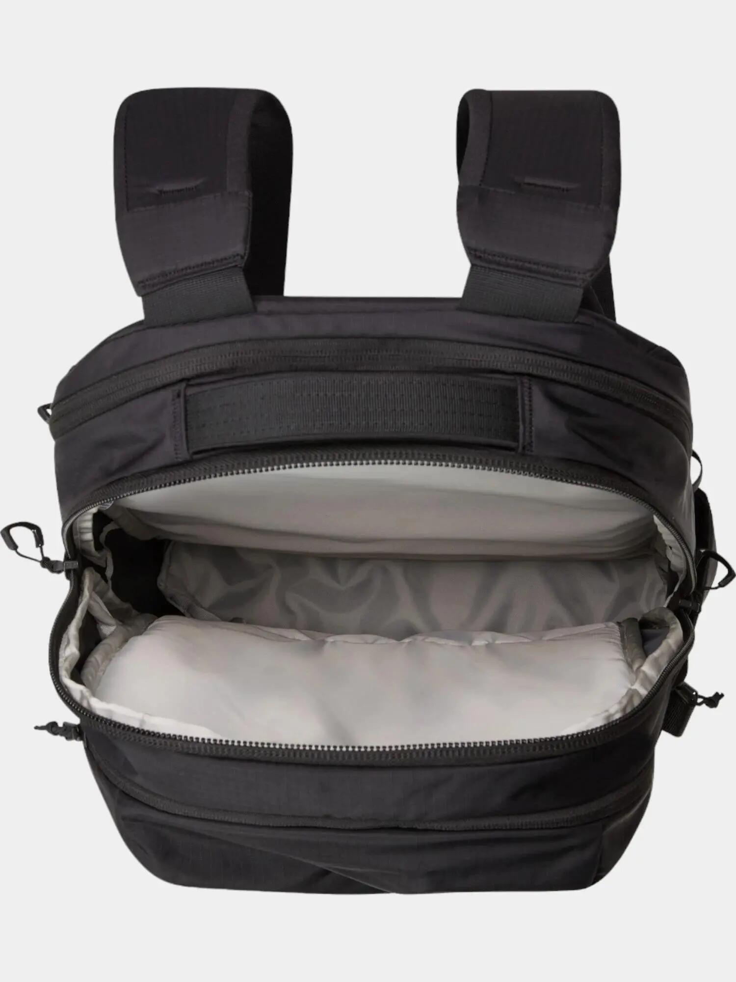 Mochila esportiva masculina THE NORTH FACE urban SURGE 4/8
