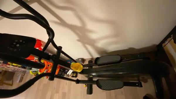 Tussen Particulieren - Domyos EL520 – Smart fietscrosstrainer 2/4