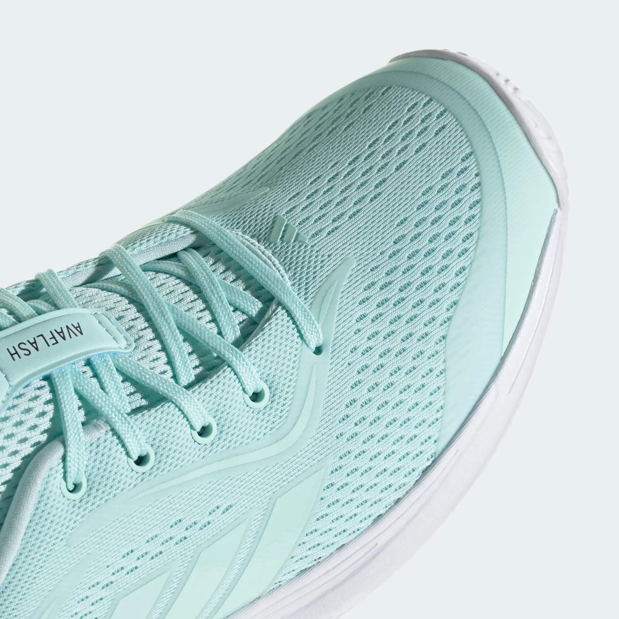 Chaussure de tennis Avaflash 2 6/8
