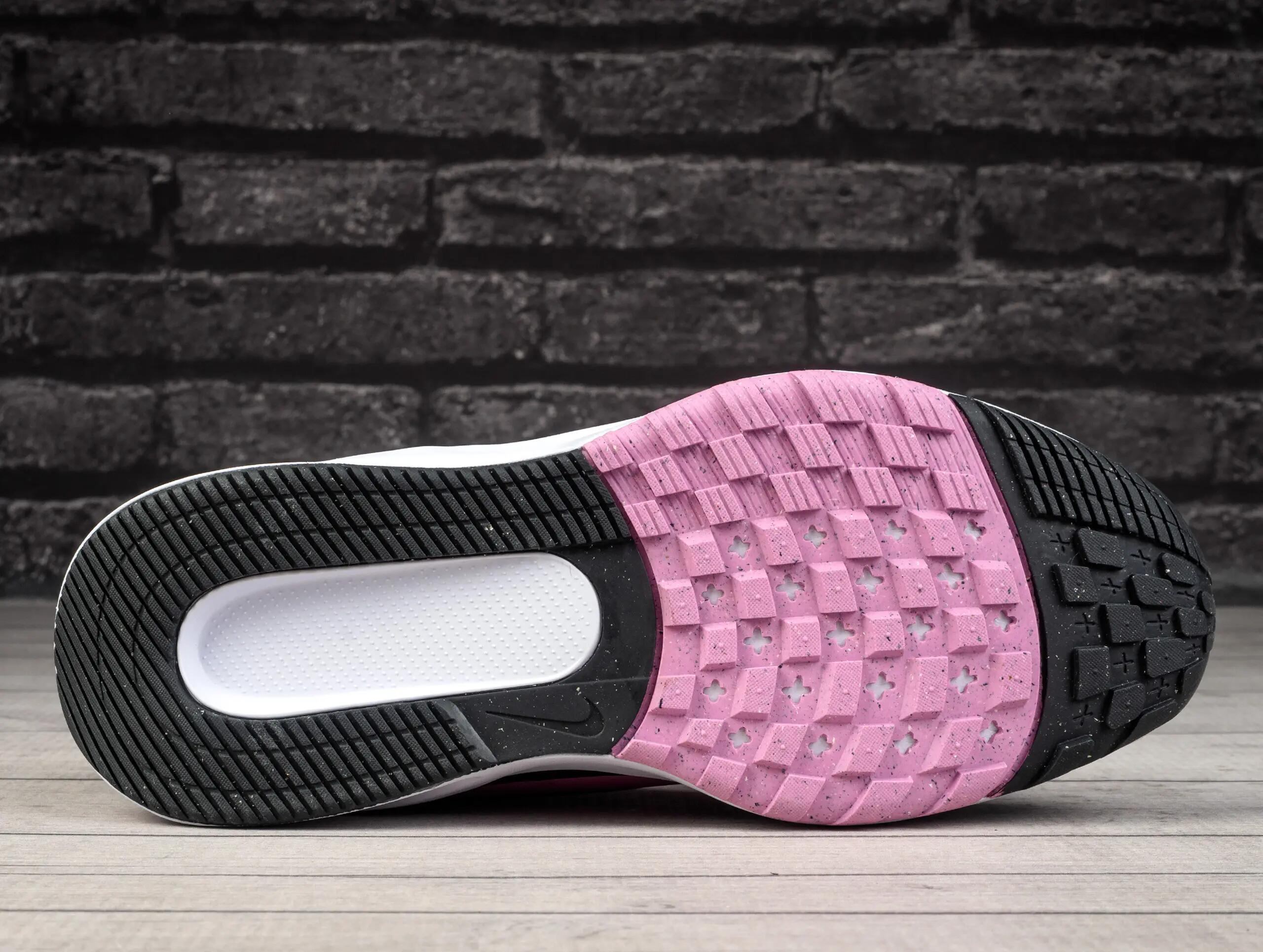 Buty damskie sportowe treningowe Nike STAR RUNNER 5 5/6