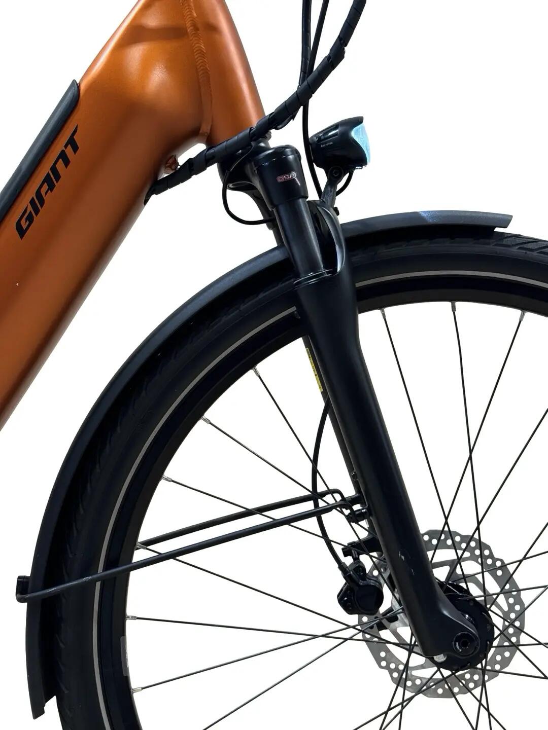 Refurbished - E-Bike Giant DailyTour E+ 2 LDS Shimano - Zeer goed 3/15