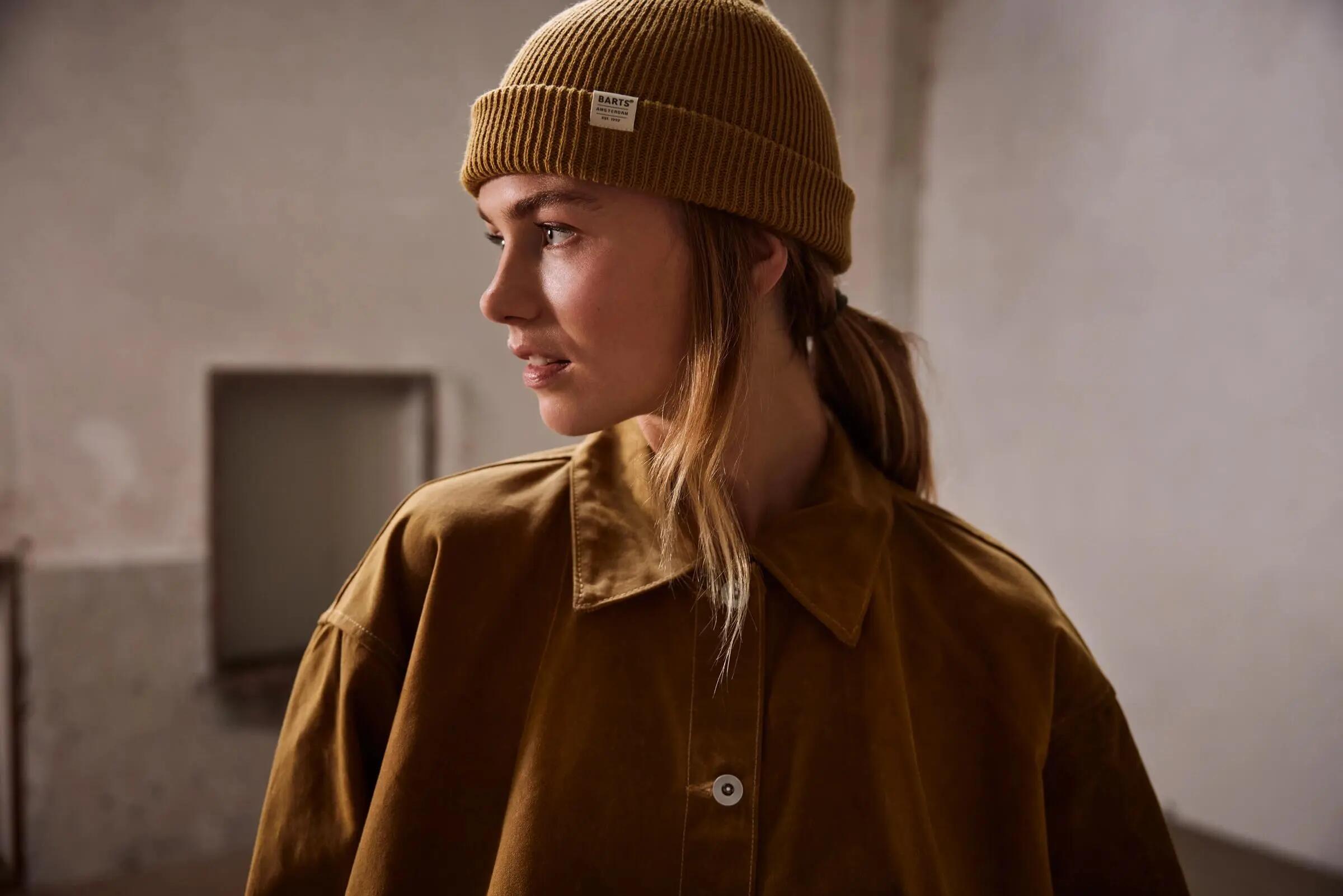 Férfi Kinyeti Beanie kötött sapka 2/2
