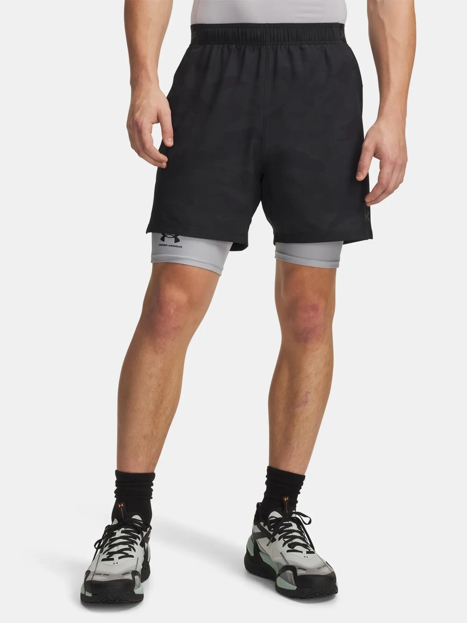 UNDER ARMOUR picture