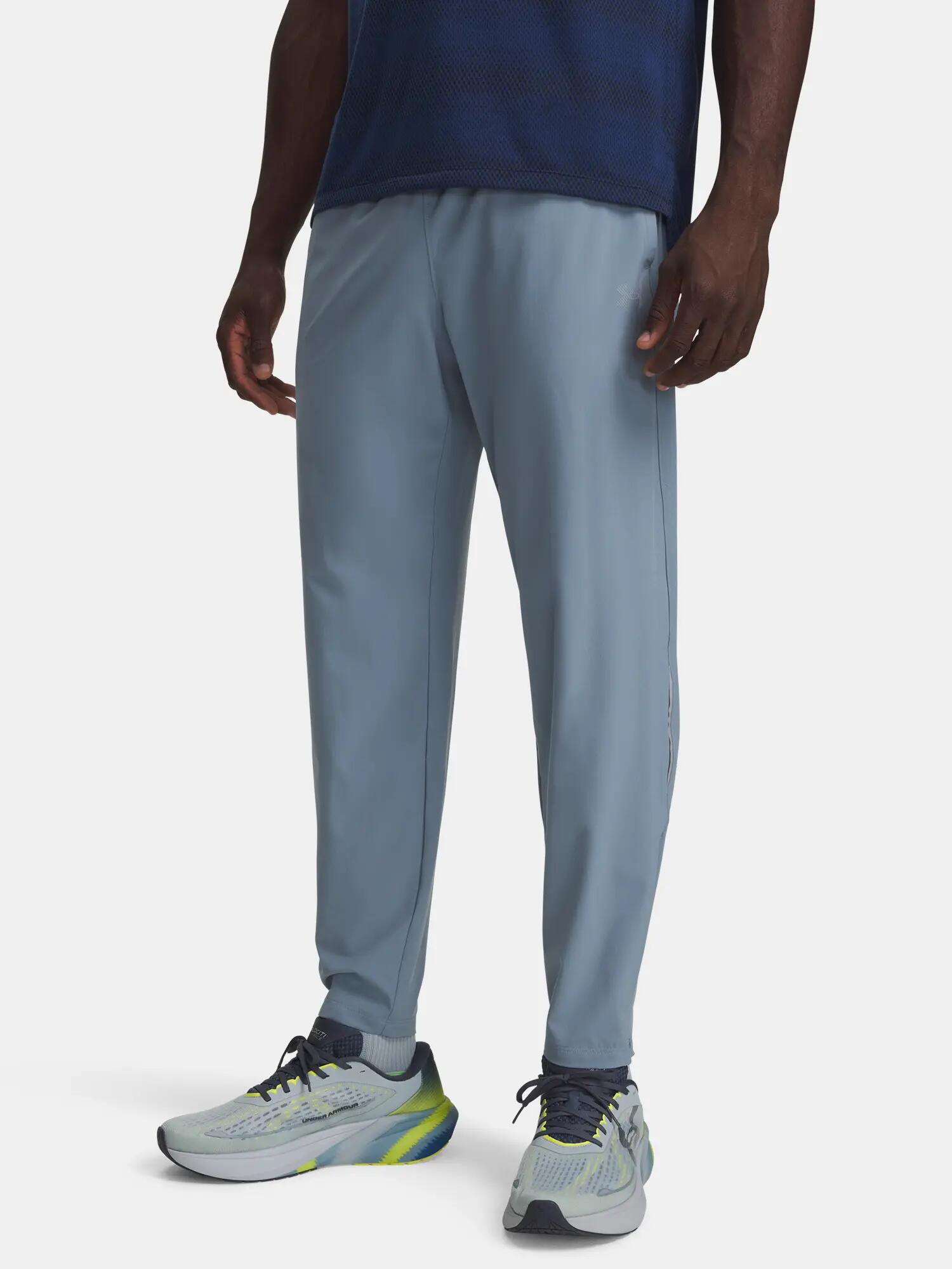 UNDER ARMOUR picture