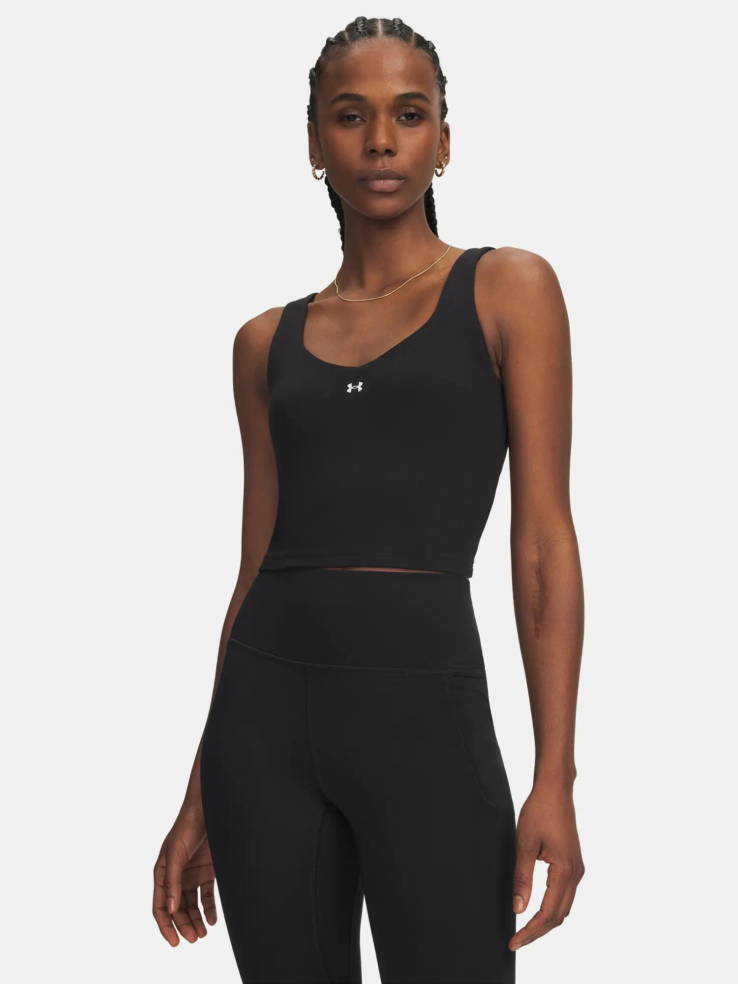 UNDER ARMOUR picture