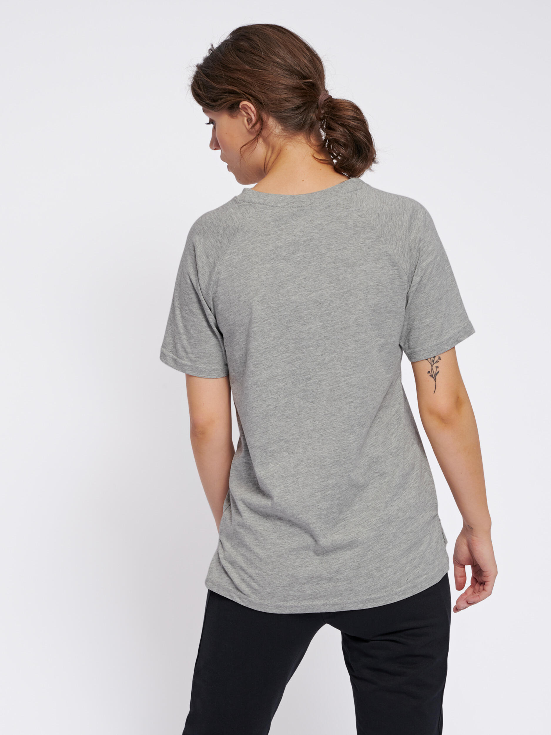 Hmlzenia T-Shirt S/S T-Shirt S/S Damen 3/5