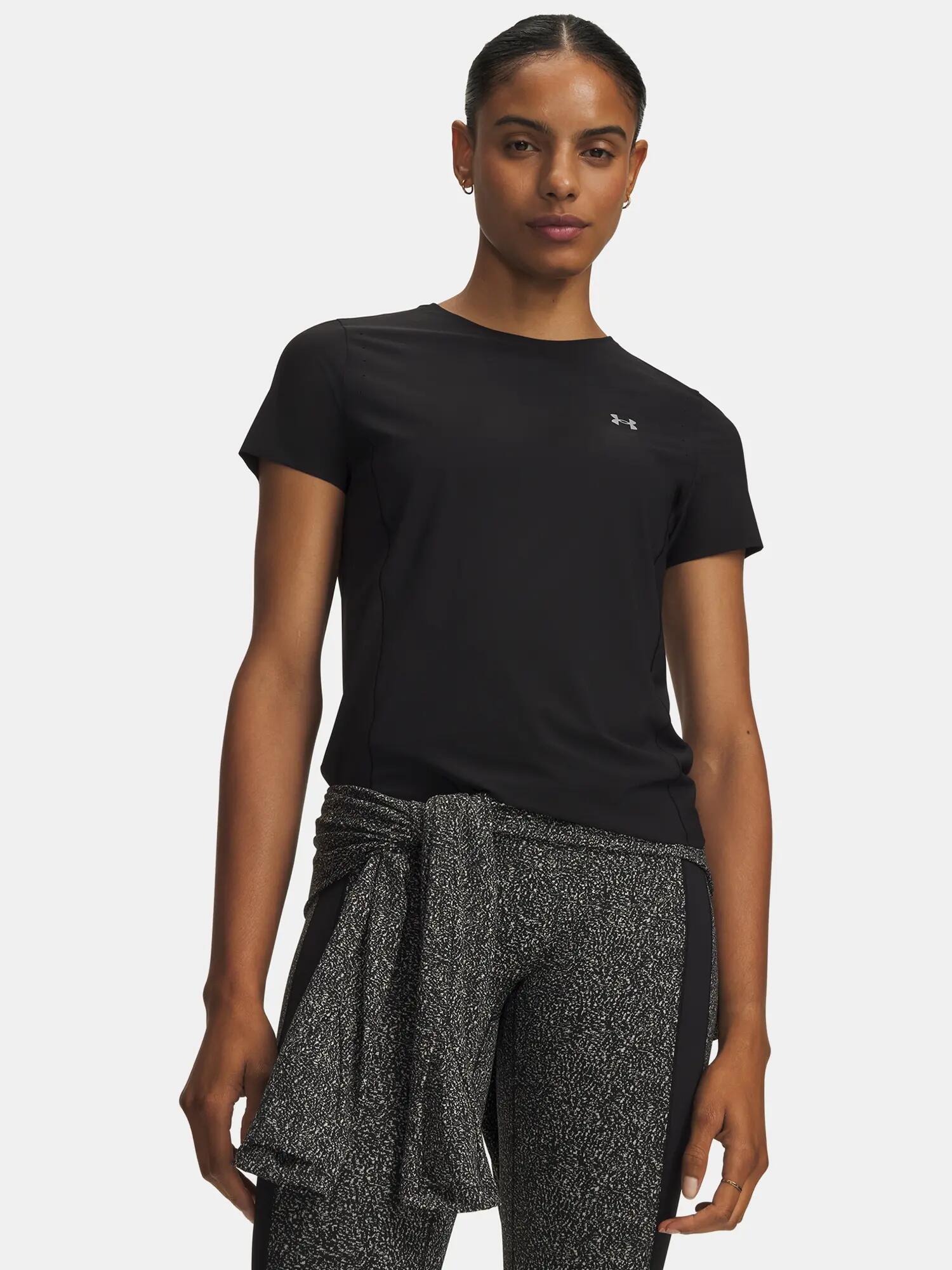 UNDER ARMOUR picture
