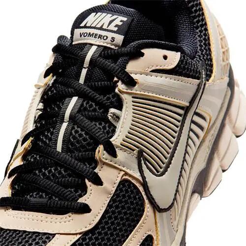 Herren universal Schuhe Nike Zoom Vomero 5 4/7