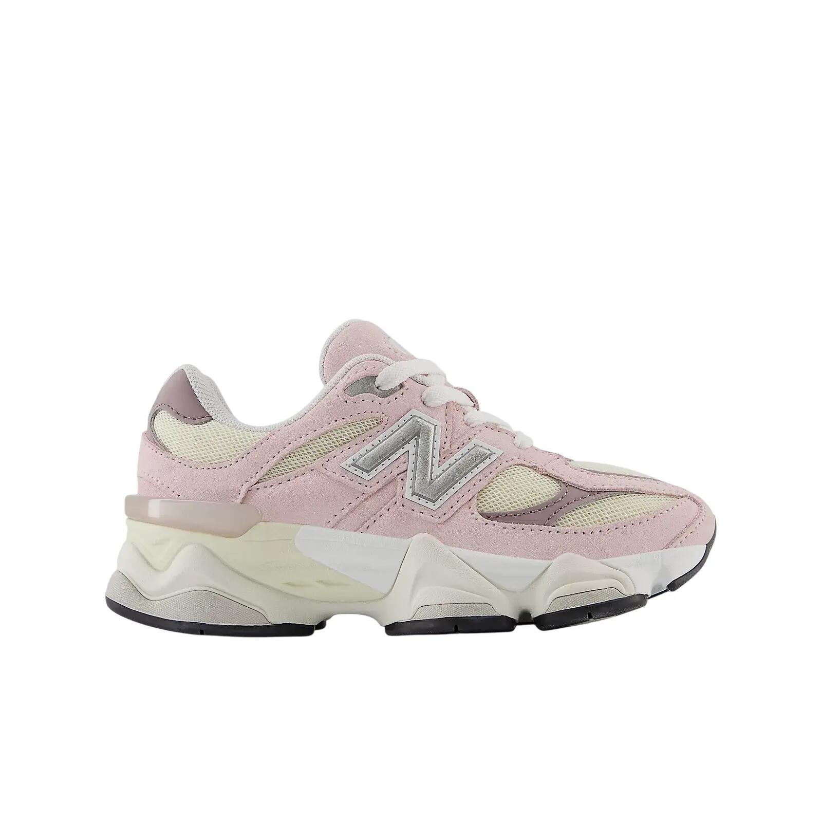 NEW BALANCE picture