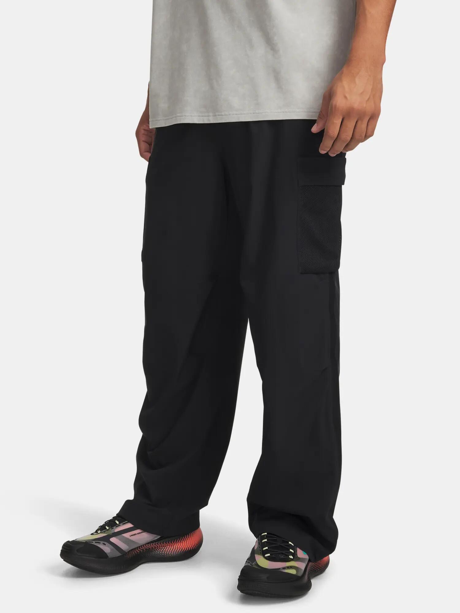 Férfi Under Armour Unstoppable Airvent Pant sportnadrág 1/4