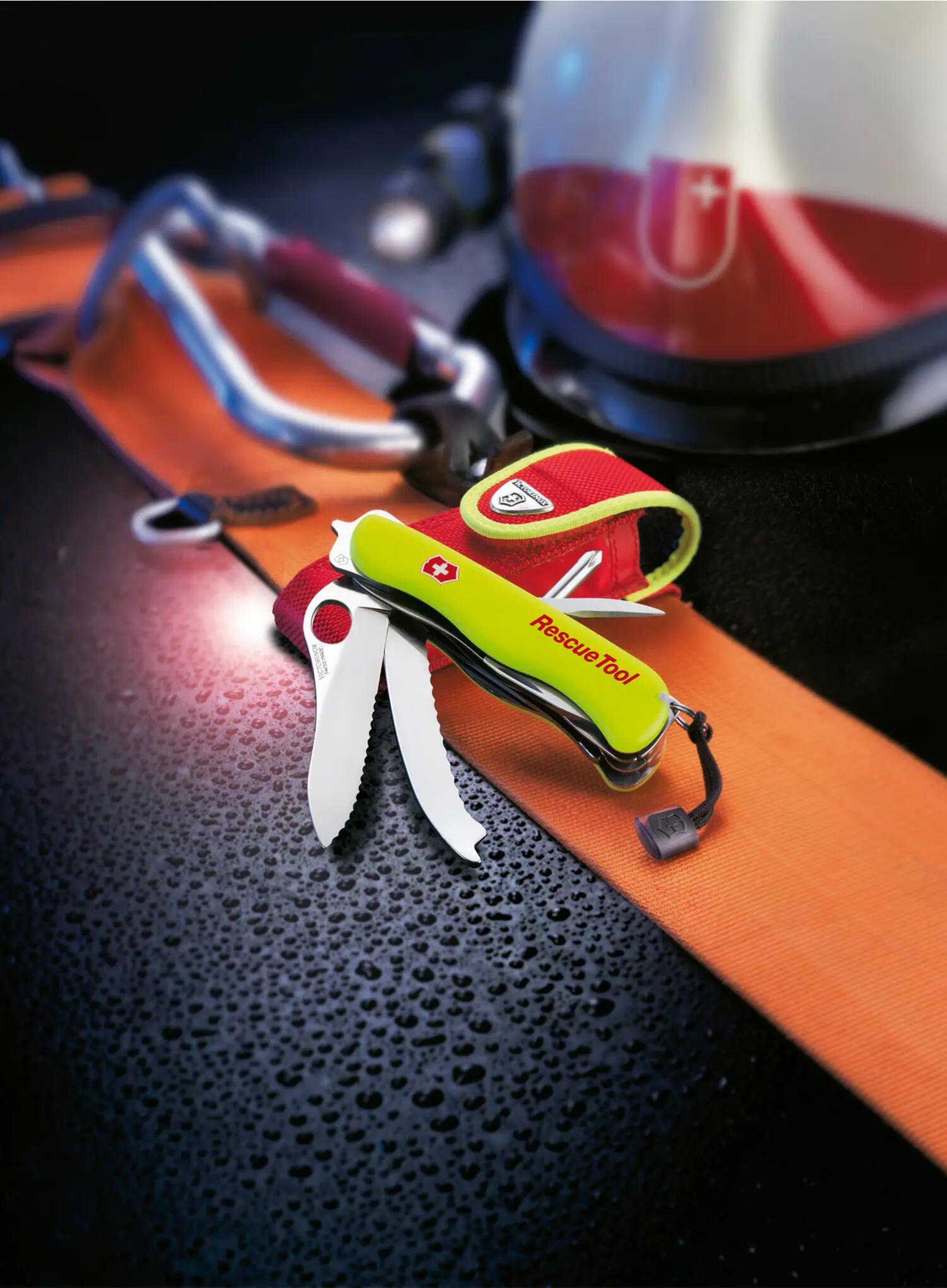 Navalha multifunções RESCUE TOOL 9 funções - Victorinox 4/6