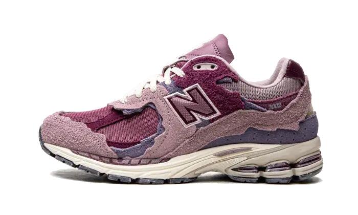 NEW BALANCE picture