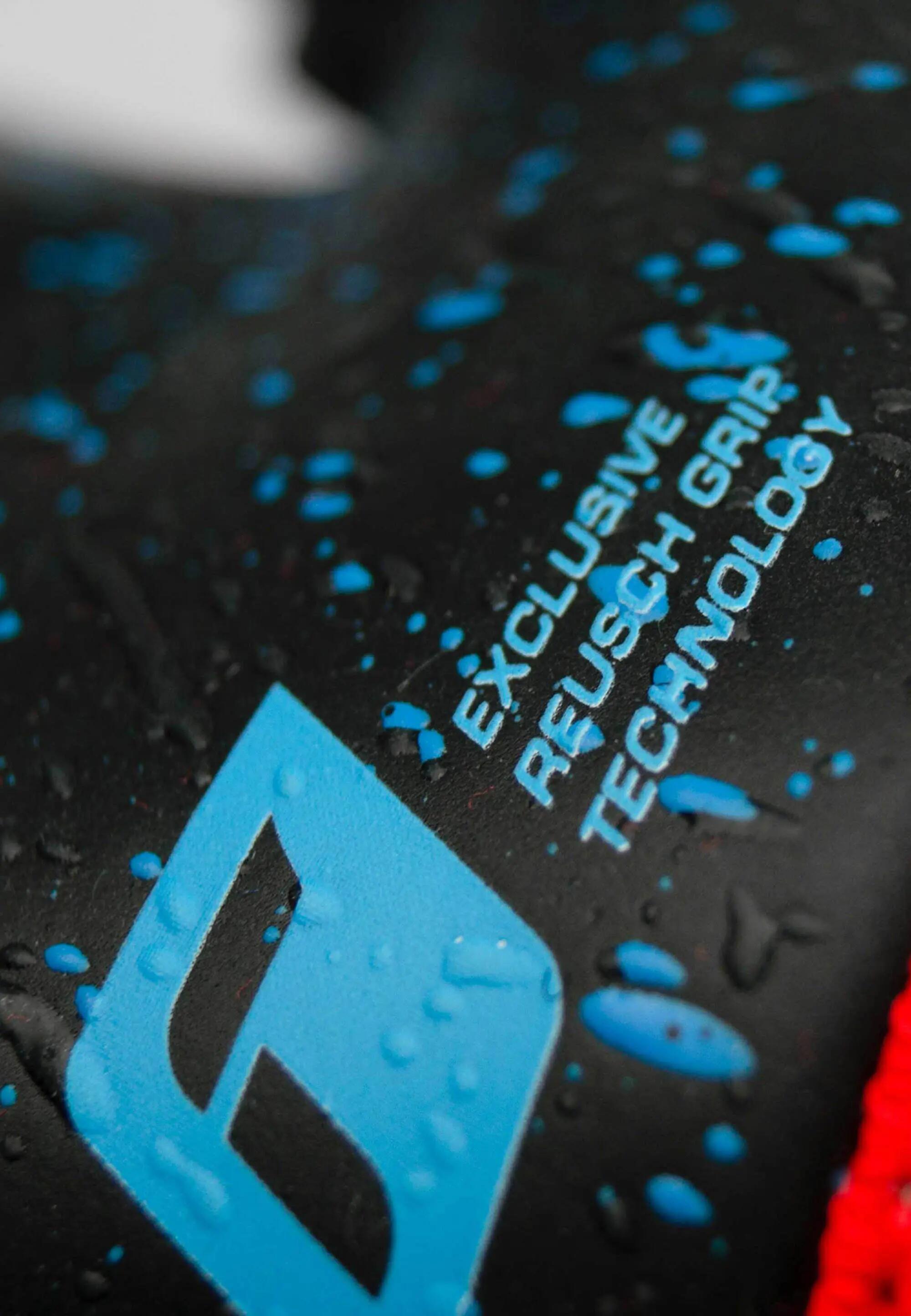 Rękawice bramkarskie Reusch Attrakt Freegel Fusion Goaliator 8/10