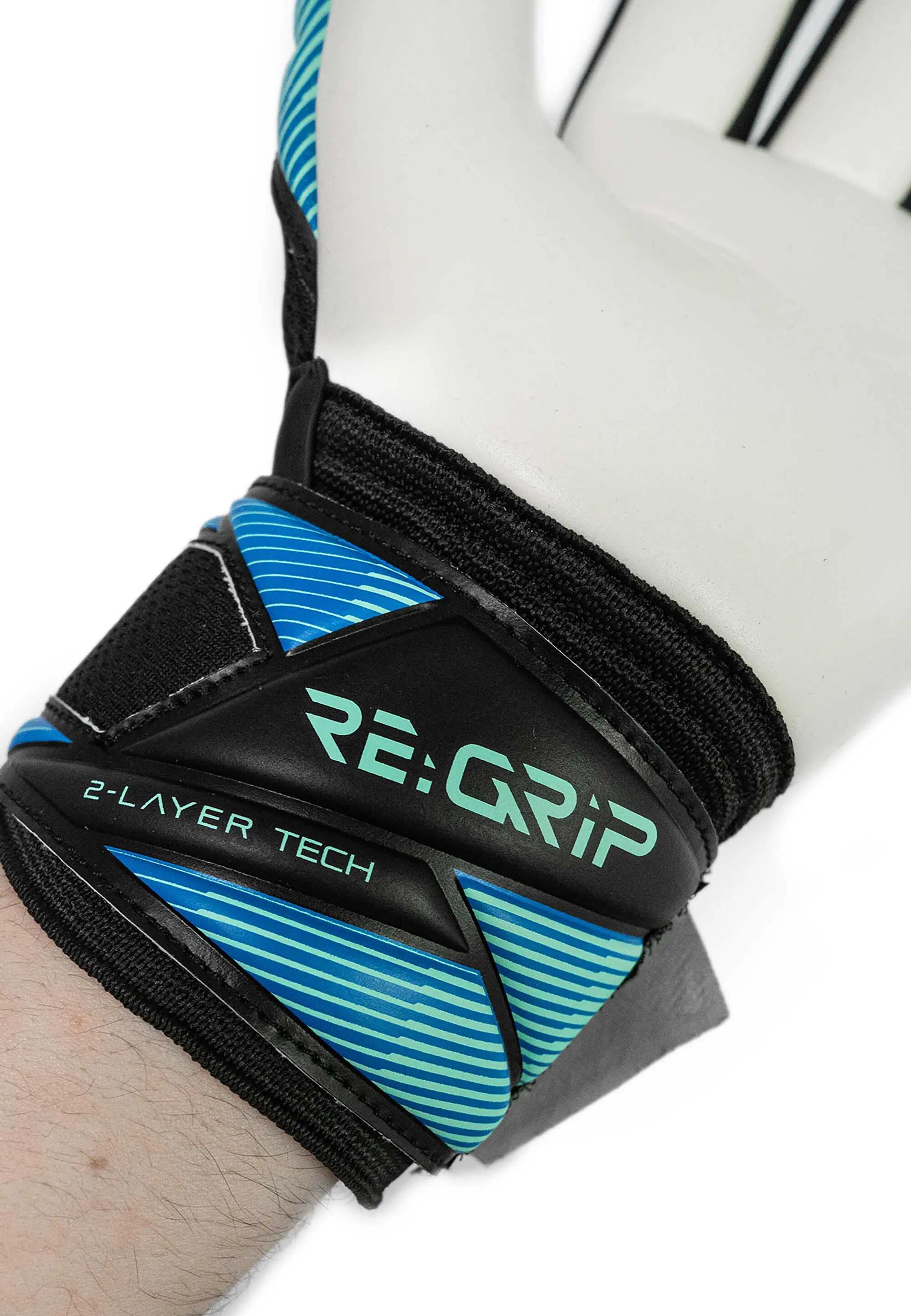Luvas de guarda-redes Reusch Attrakt RE:GRIP NC preto/azul oceano claro 6/8