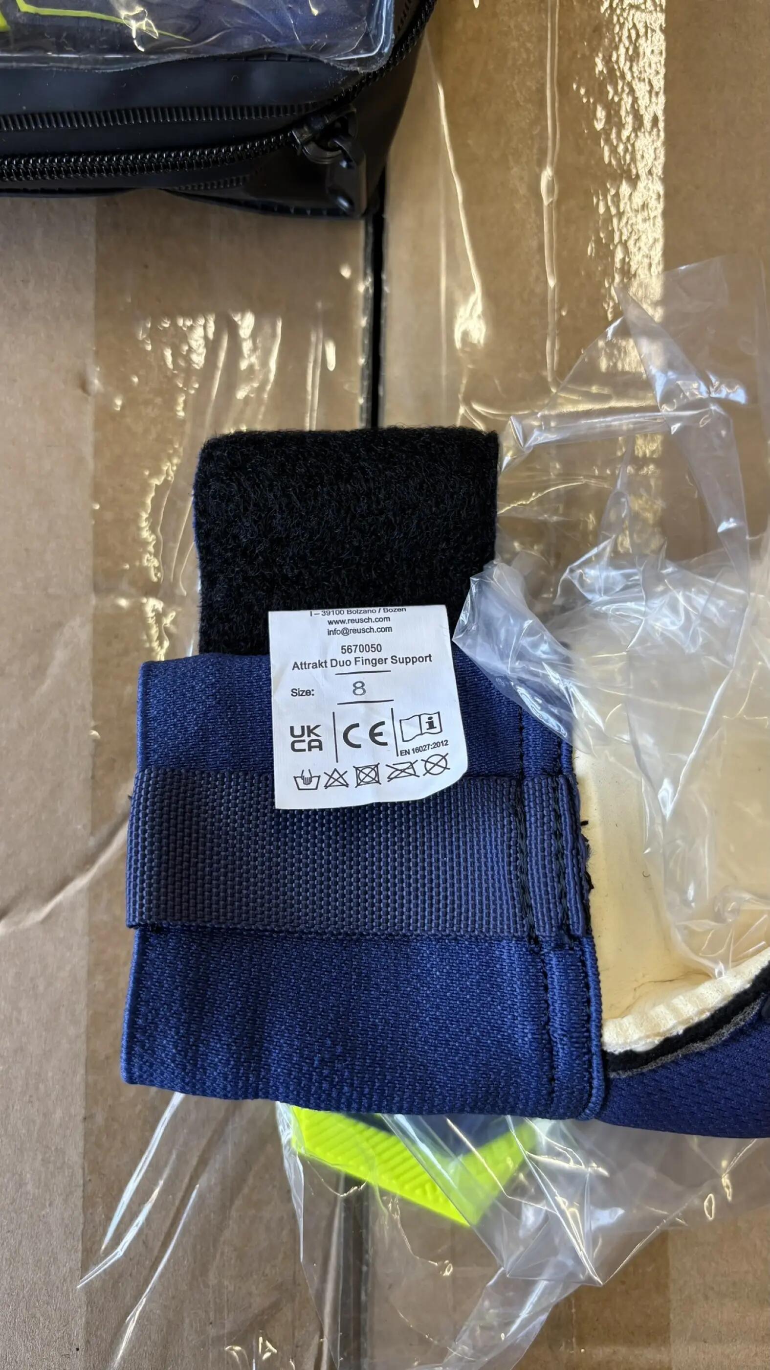 Guanti portiere Reusch Attrakt Duo 9/9