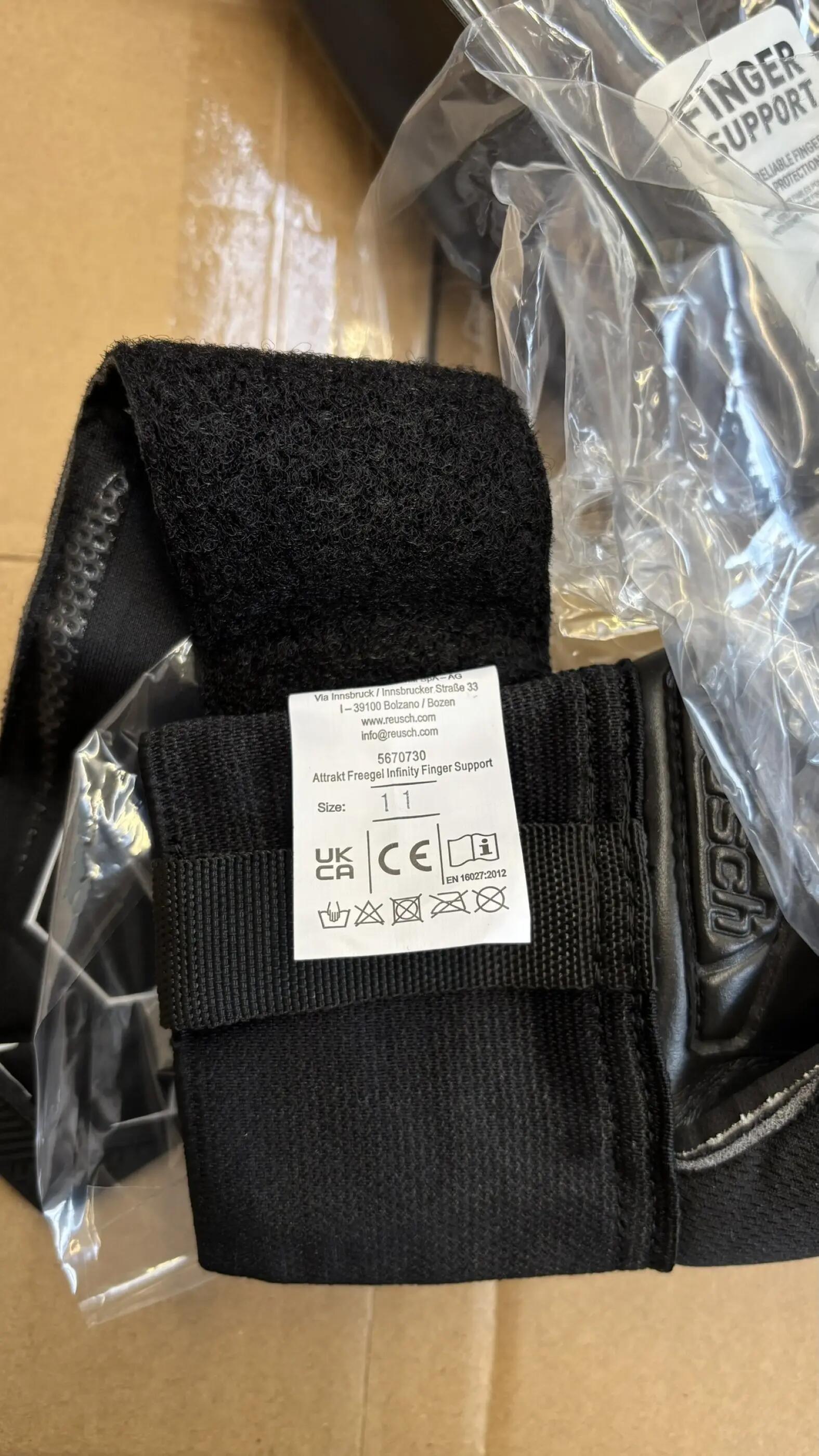 Keepershandschoenen Attrakt Freegel Infinity Finger Support 9/9