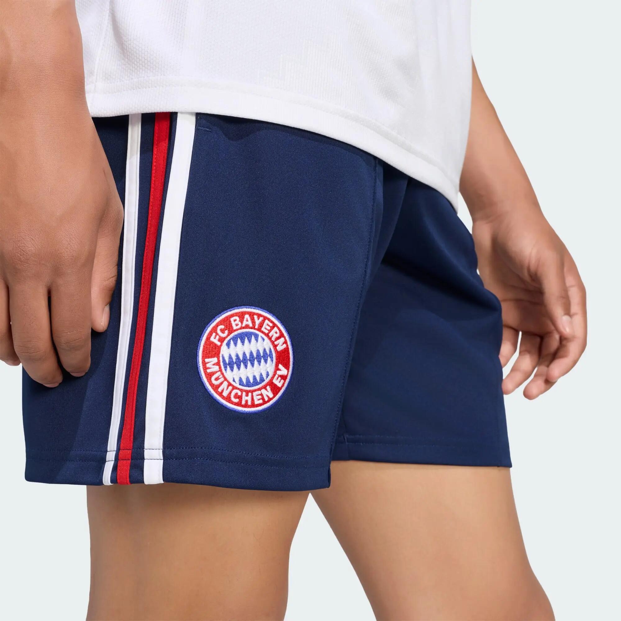 Short Extérieur FC Bayern Munich 26/27 4/6