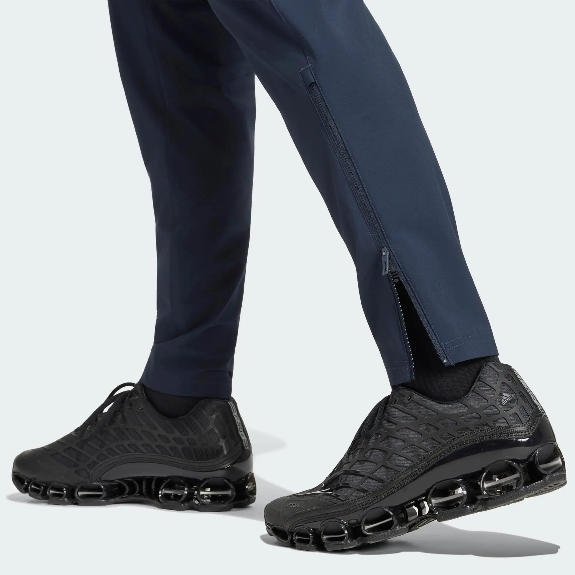 Real Madrid Tiro Travel Broek 4/6