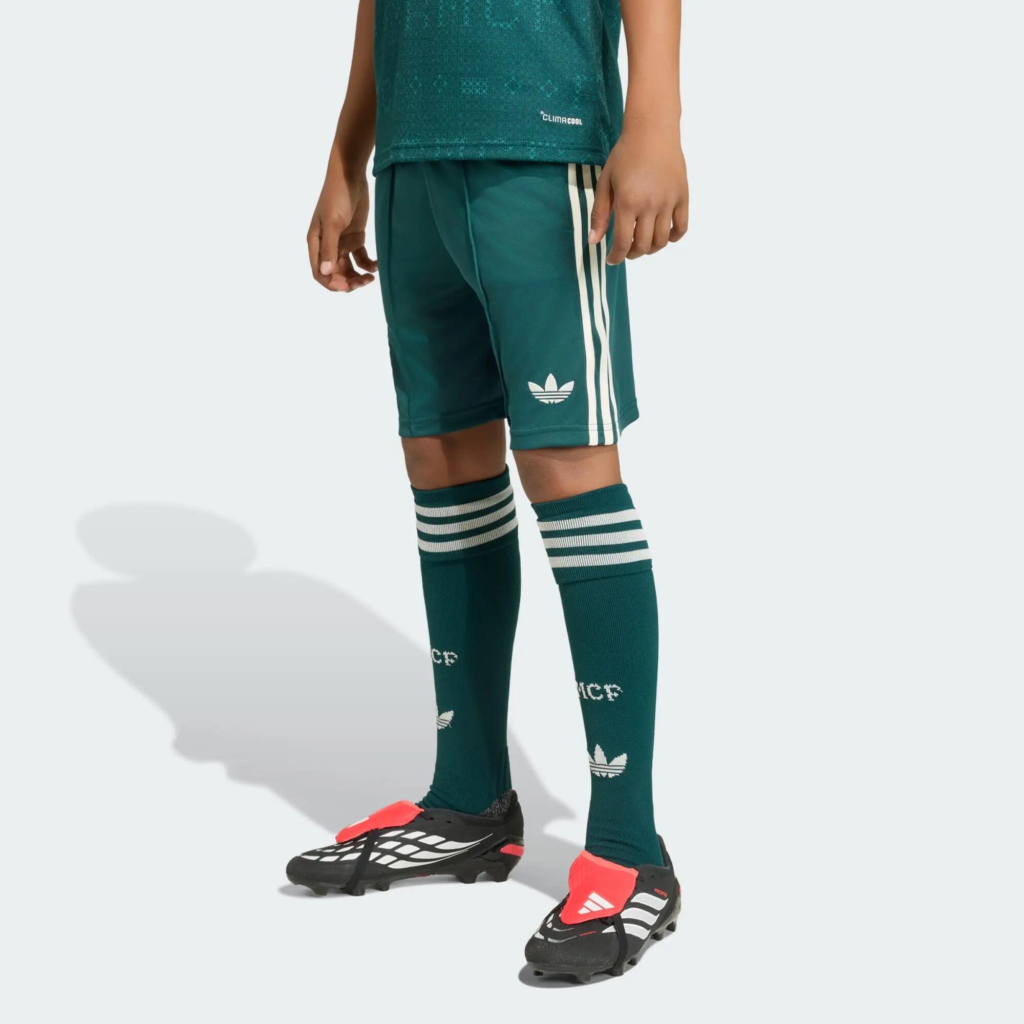 Pantalón corto segunda equipación Real Madrid 26/27 3/11
