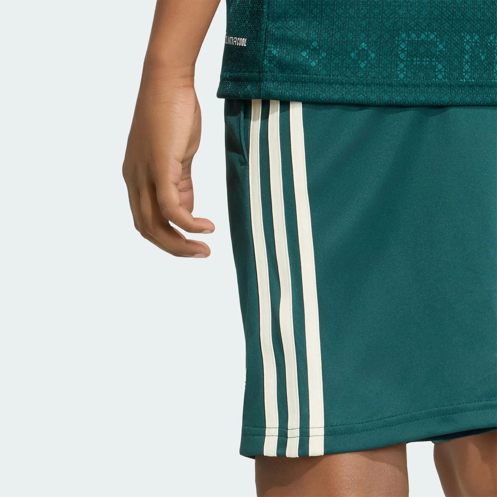 Pantalón corto segunda equipación Real Madrid 26/27 11/11