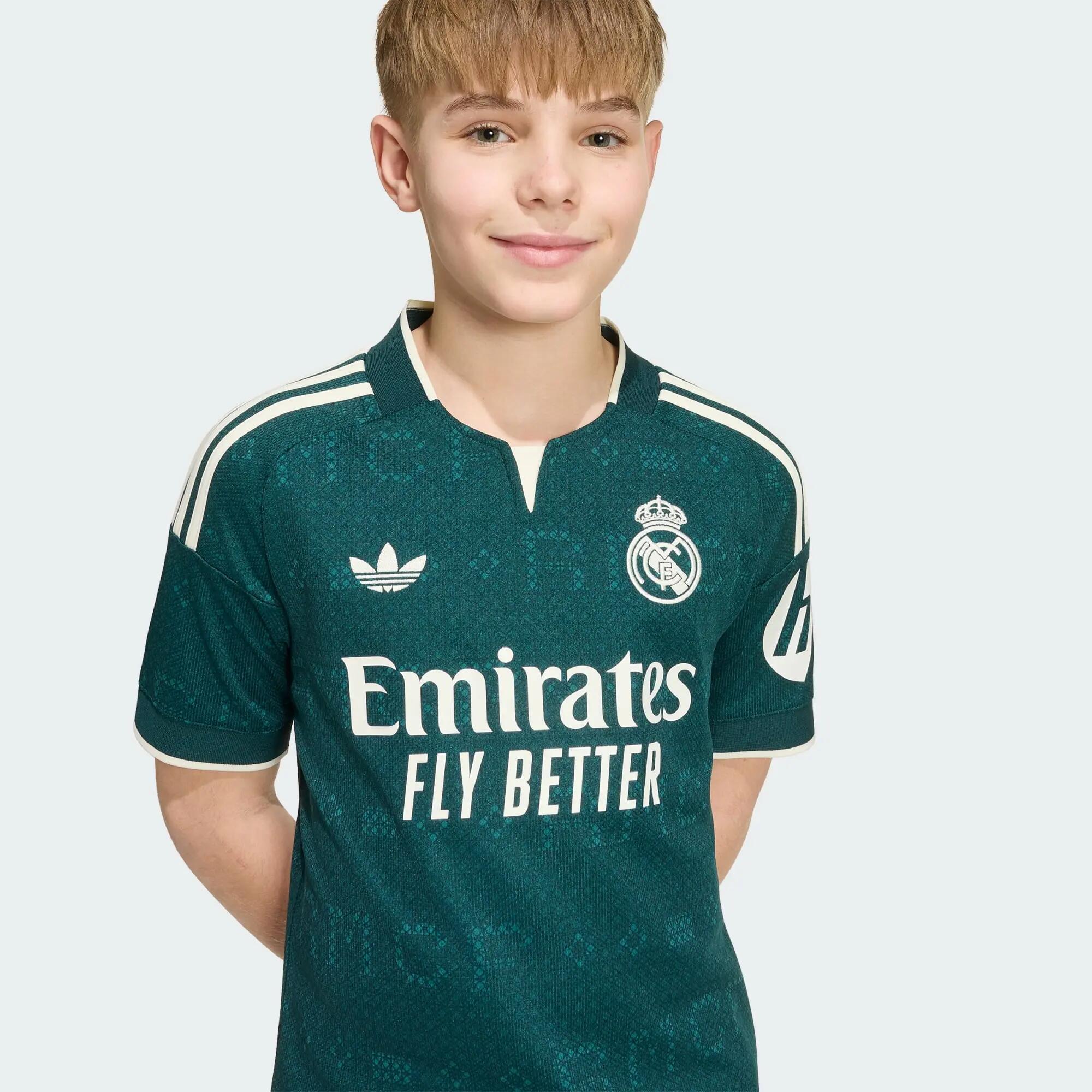 Camiseta segunda equipación Real Madrid 26/27 7/12