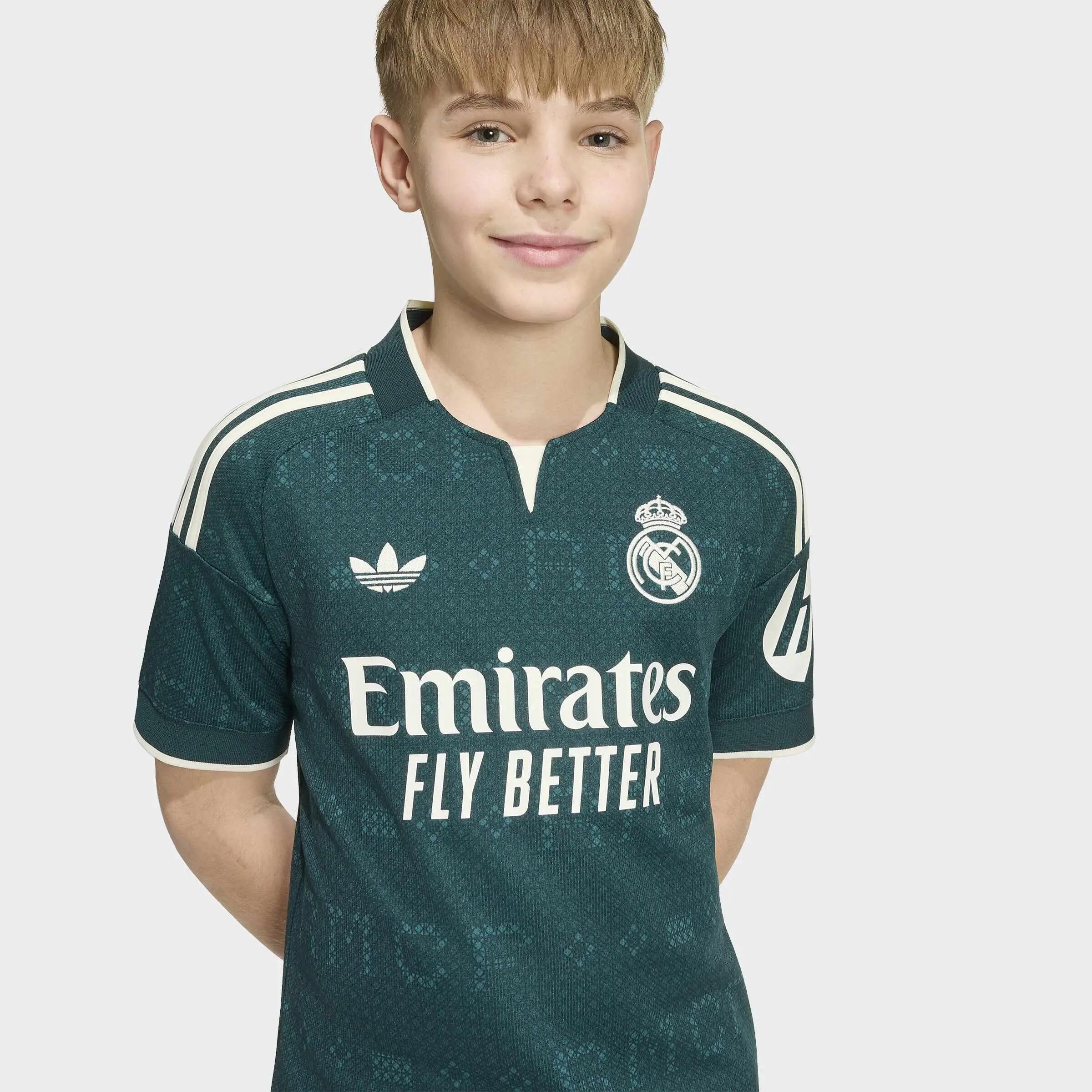 Camiseta segunda equipación Real Madrid 26/27 5/12