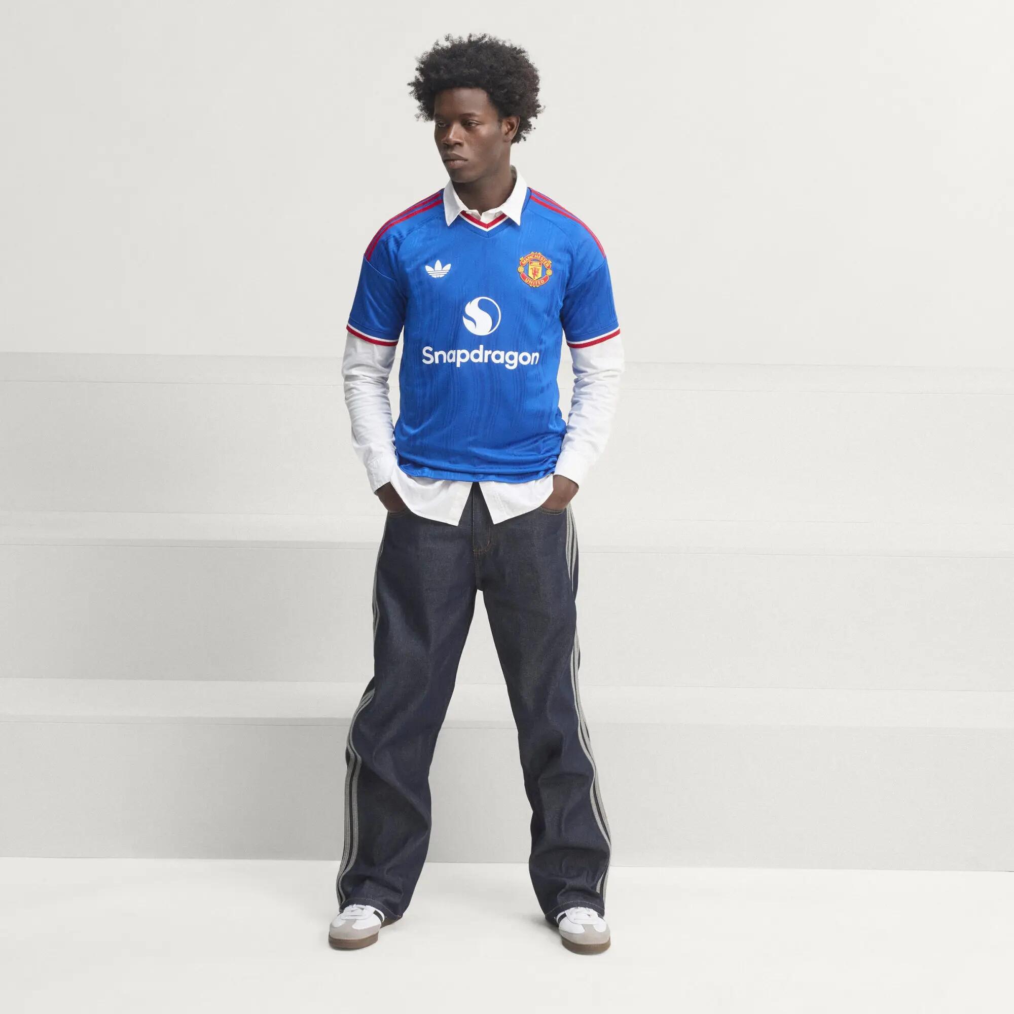 Camiseta segunda equipación Manchester United 26/27 5/15