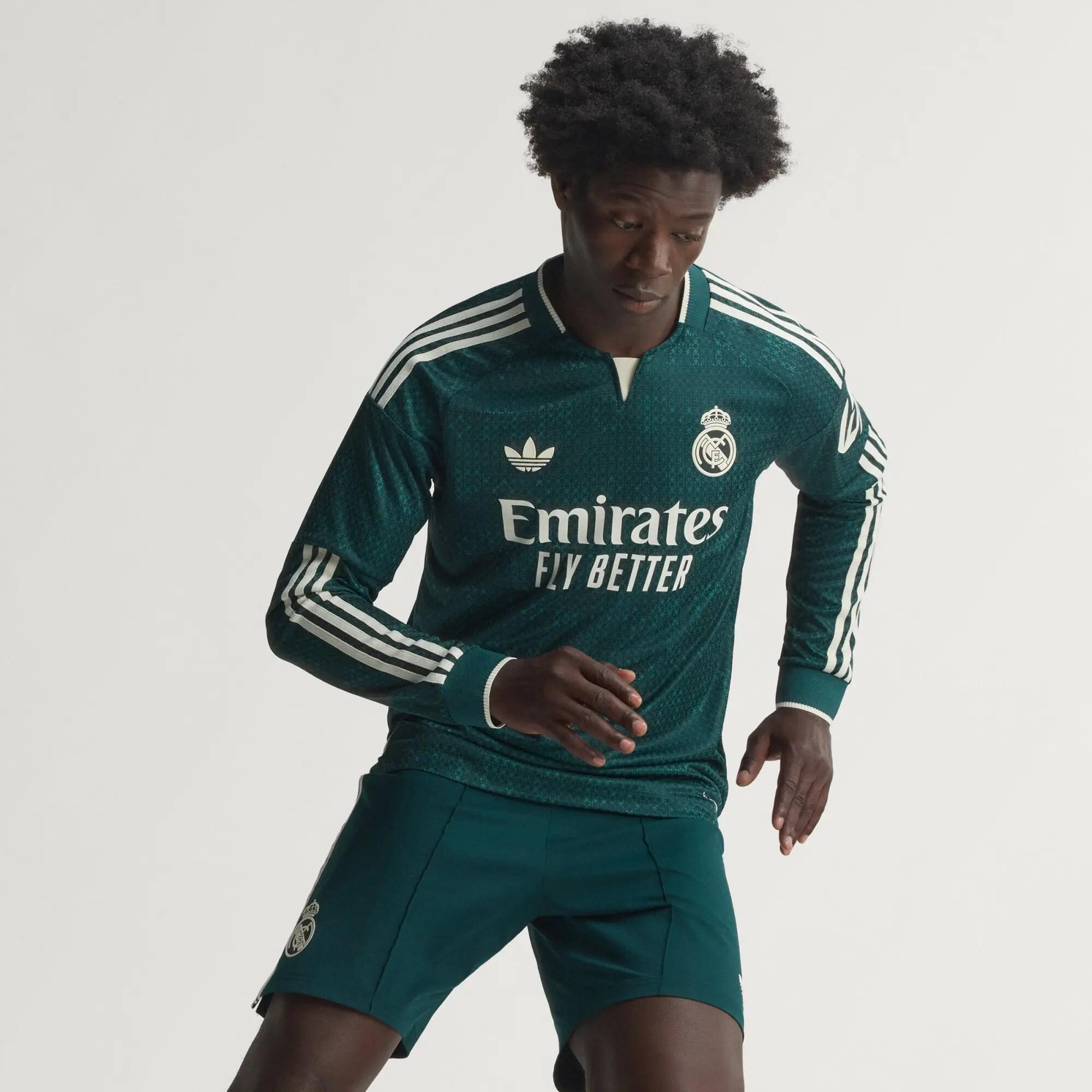 Maillot authentique à manches longues Extérieur Real Madrid 26/27 4/15