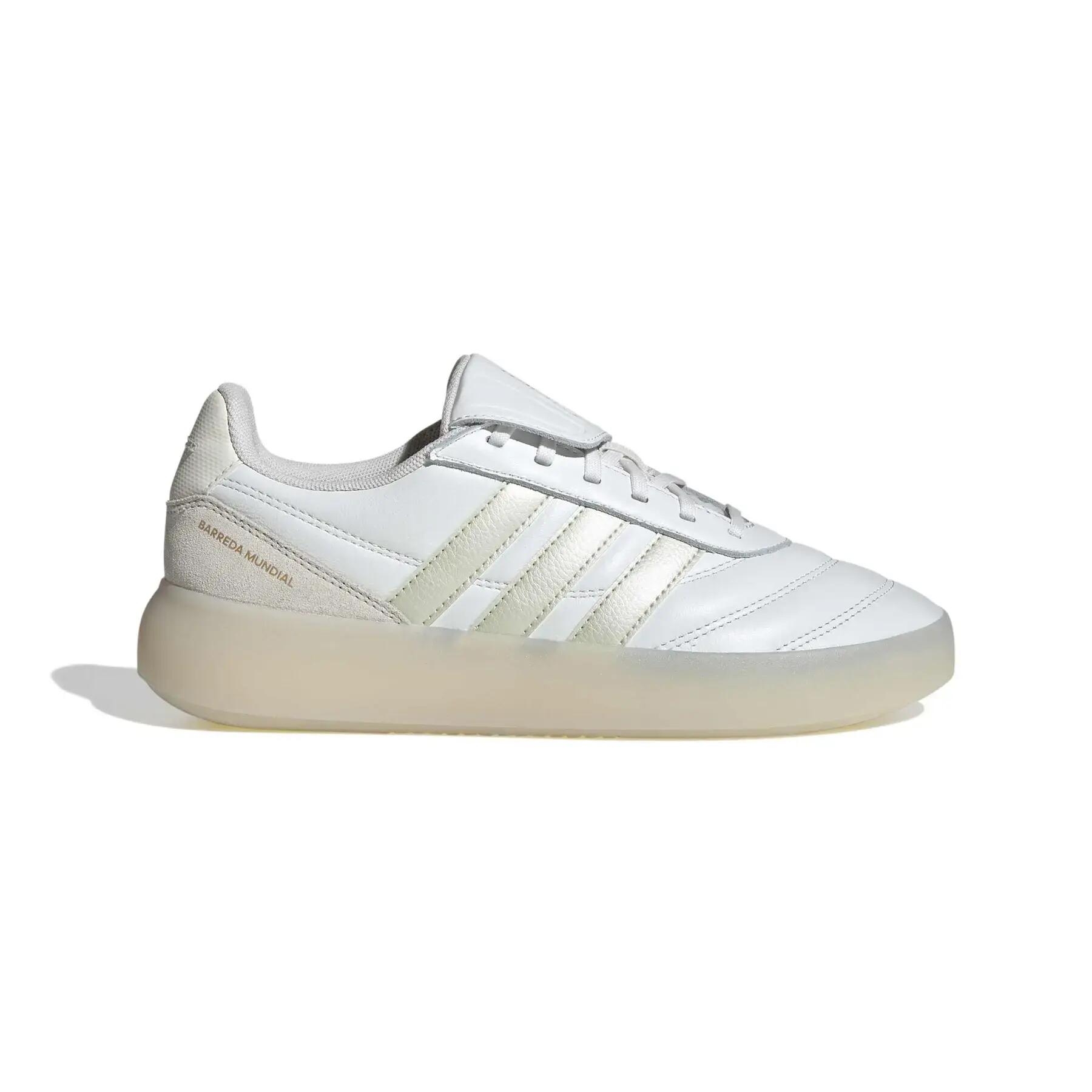 Baskets femme adidas Barreda Mundial 1/7